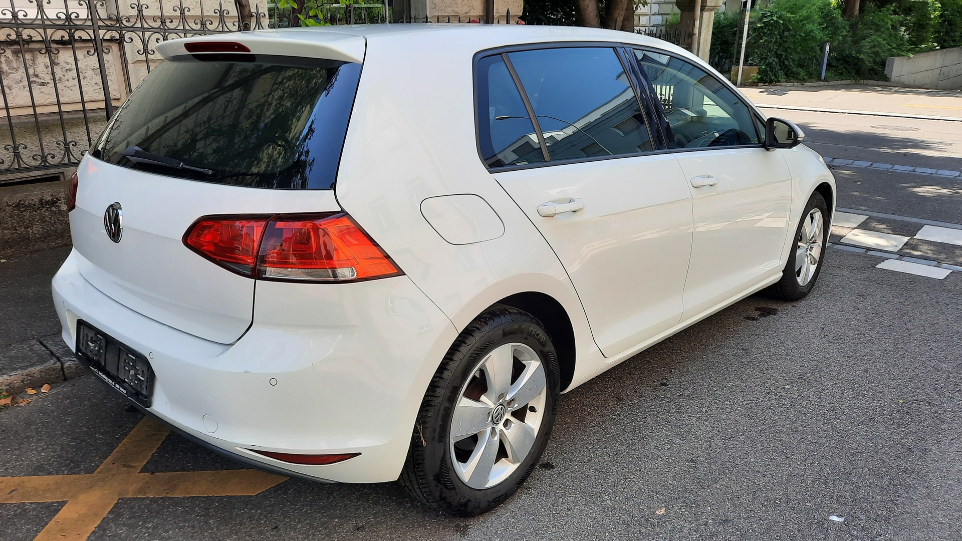 VW Golf 1.2 TSI Comfortline-image-1
