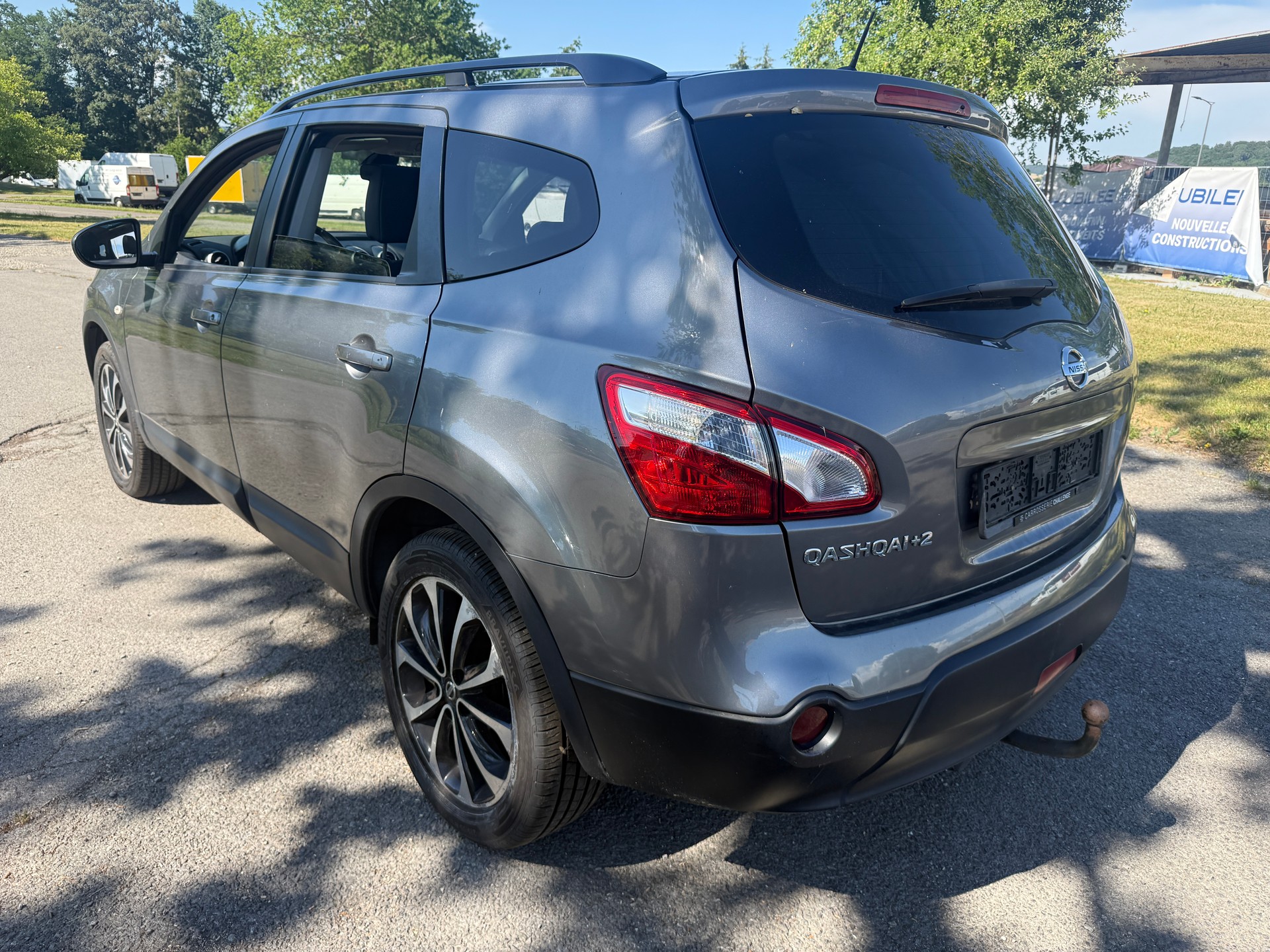 NISSAN Qashqai +2 2.0 4WD tekna-image-3