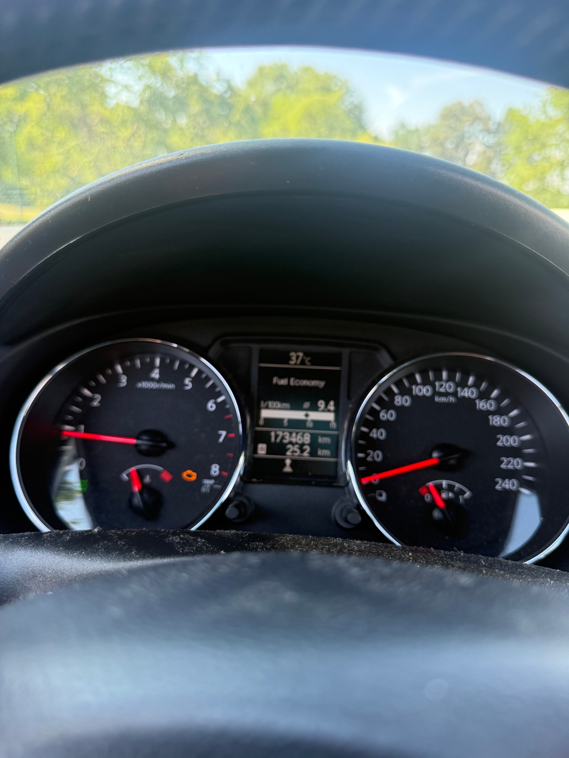 NISSAN Qashqai +2 2.0 4WD tekna-image-11