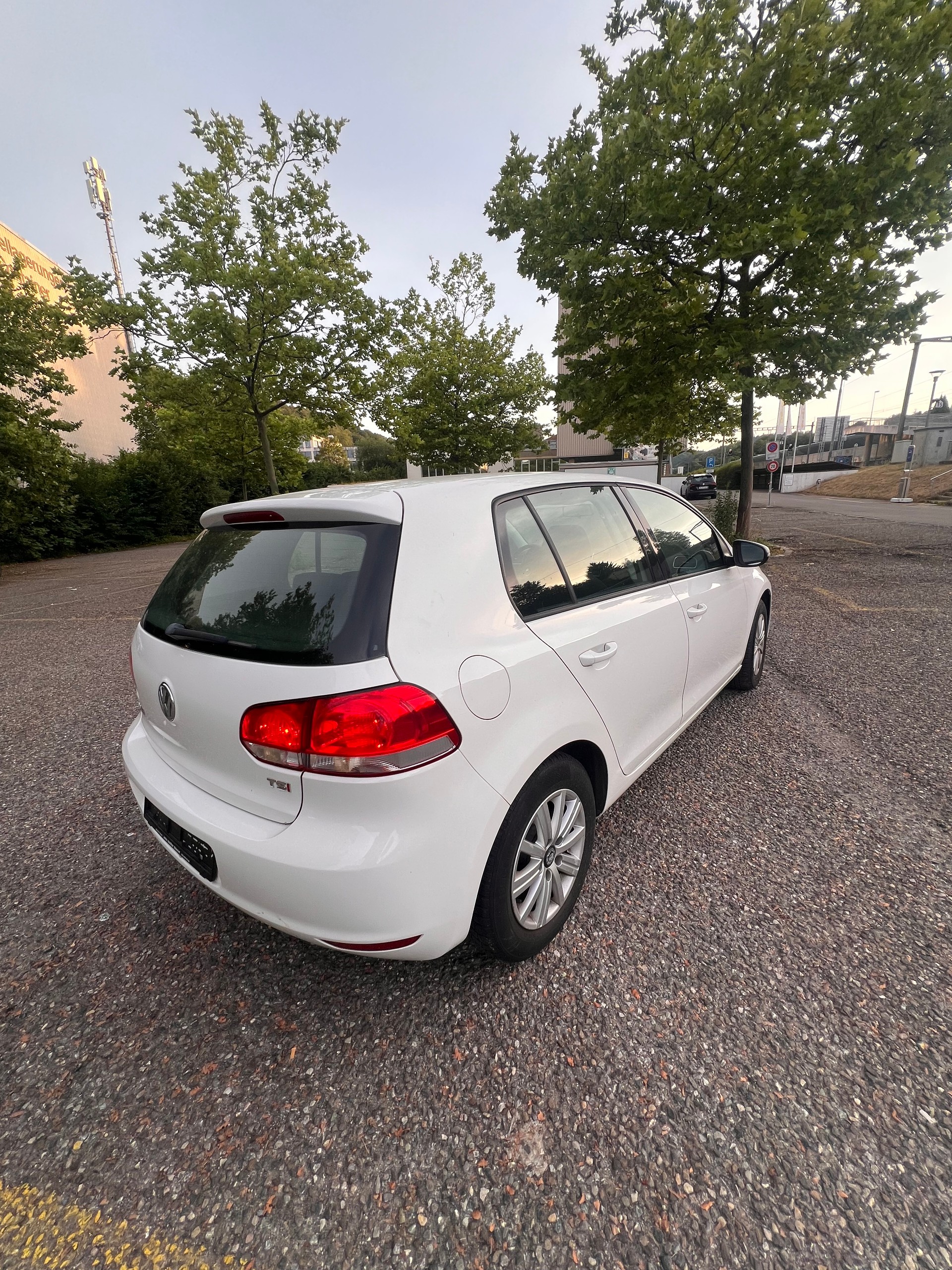 VW Golf 1.4 TSI Comfortline-image-2