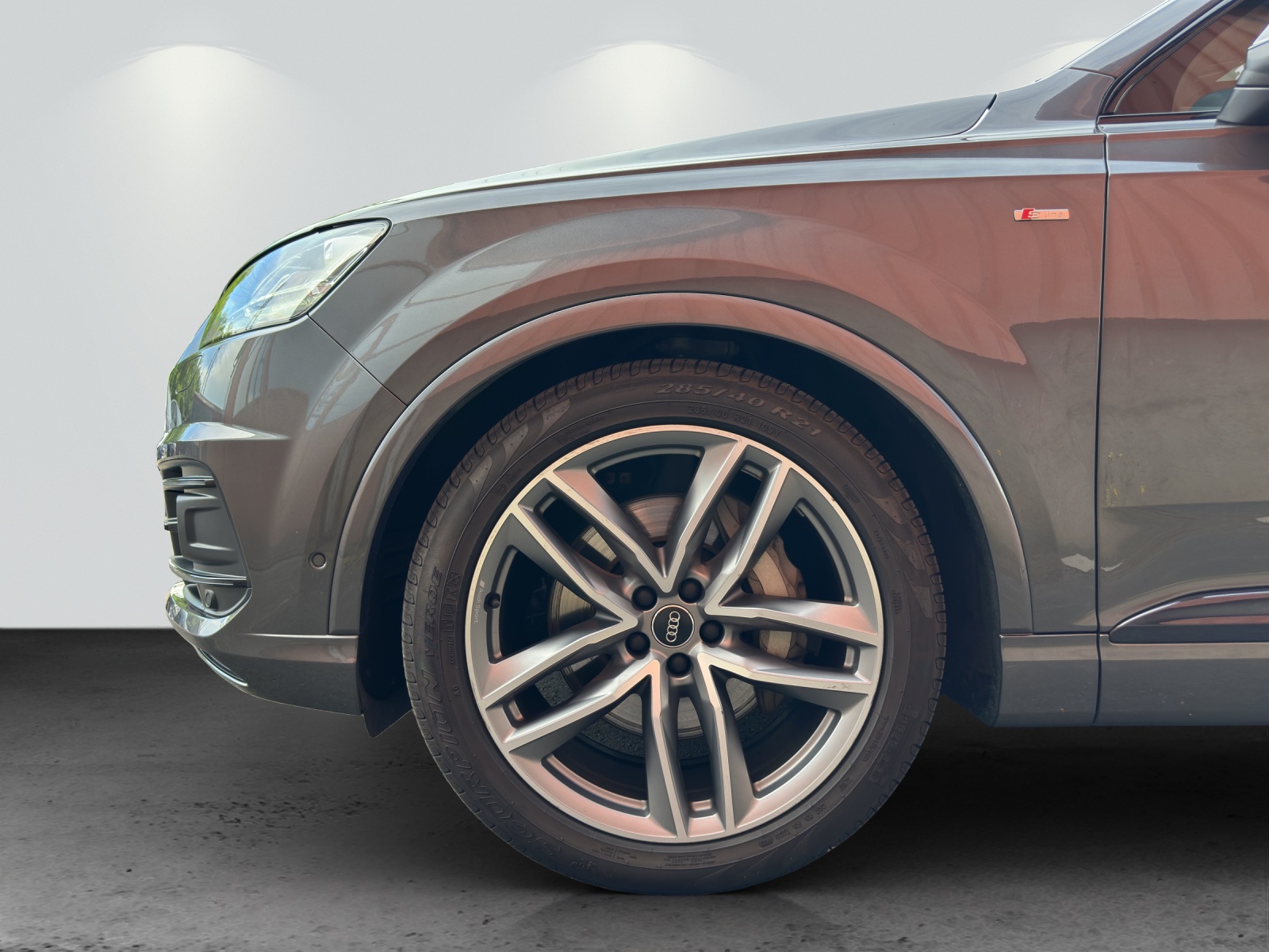 AUDI Q7 50 TDI quattro tiptronic-image-10