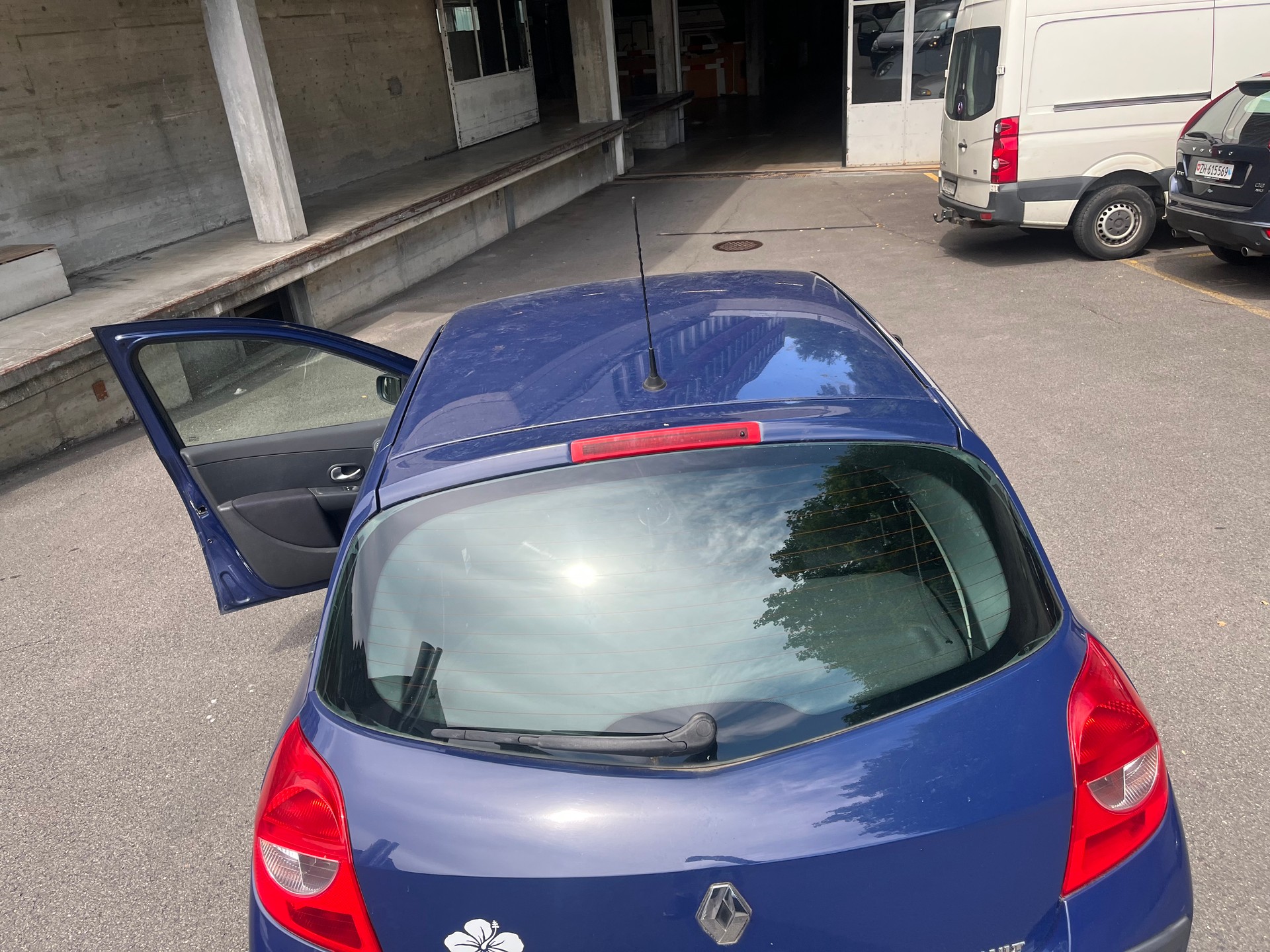 RENAULT Clio 1.6 16V Dynamique-image-5