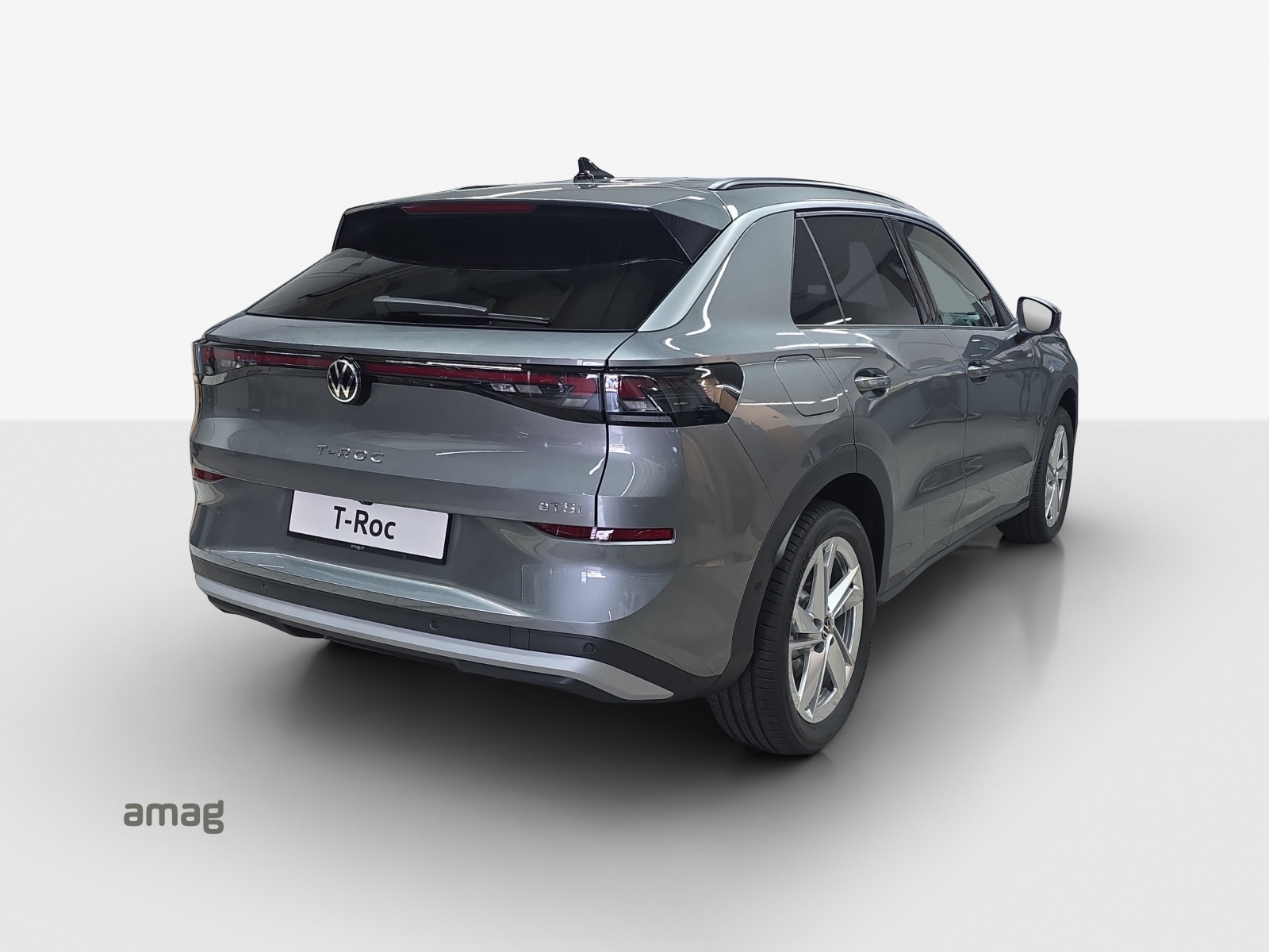 VW T-Roc 1.5 eTSI mHEV Life DSG-image-4