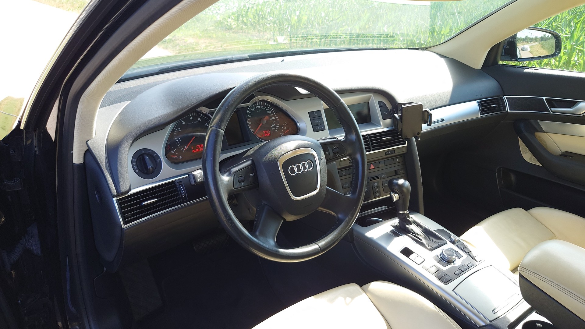 AUDI A6 Avant 2.8 V6 FSI quattro tiptronic-image-9