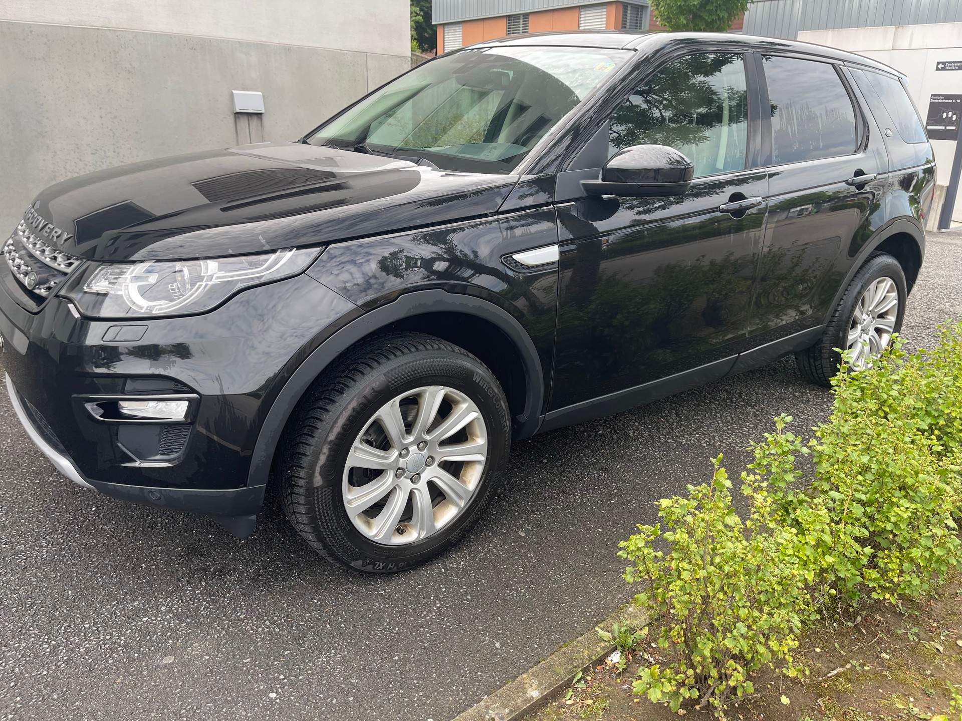 LAND ROVER Discovery Sport 2.0 TD4 HSE AT9-image-8