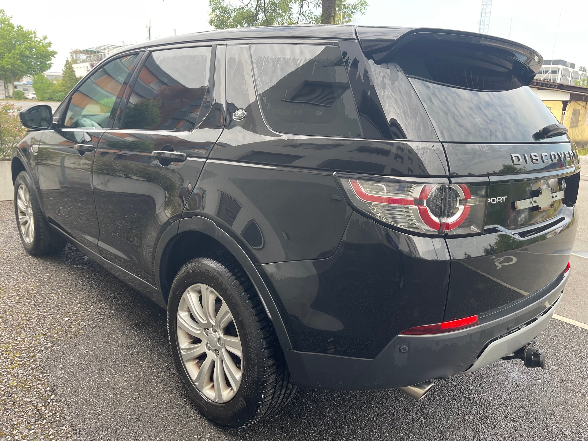 LAND ROVER Discovery Sport 2.0 TD4 HSE AT9-image-5