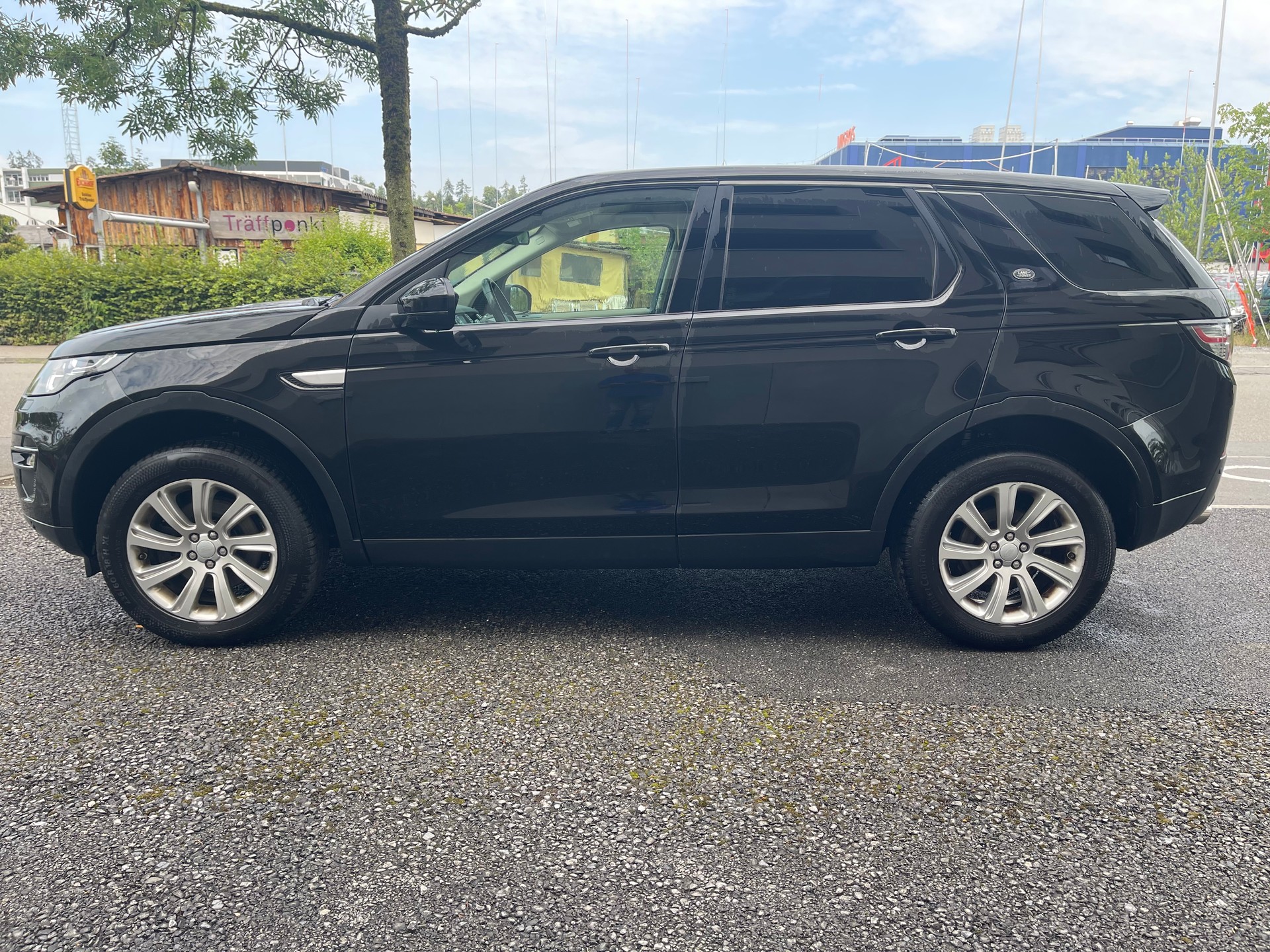 LAND ROVER Discovery Sport 2.0 TD4 HSE AT9-image-4