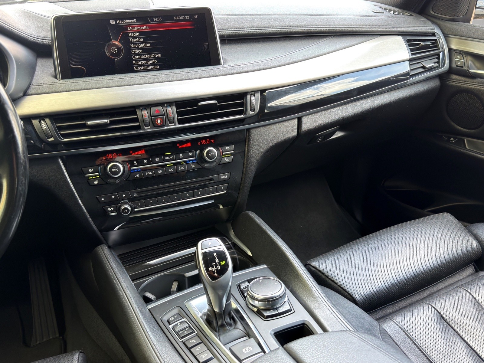 BMW X6 xDrive 40d Steptronic-image-15