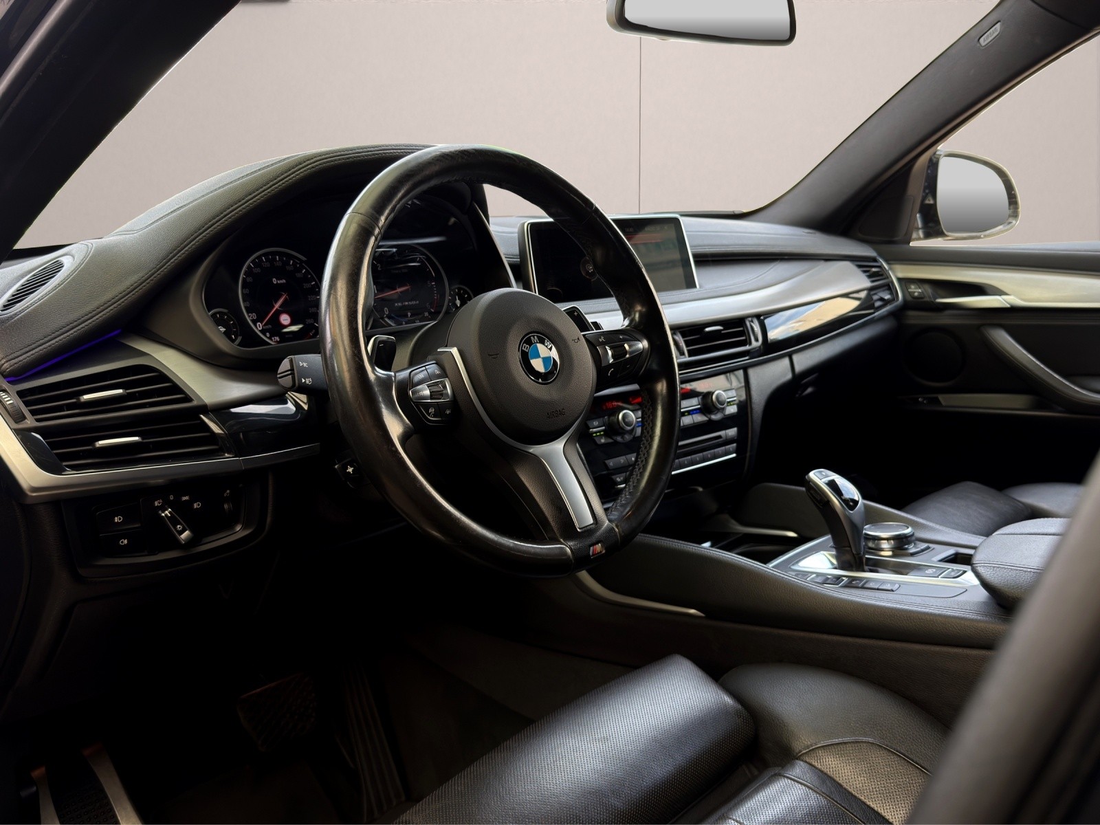 BMW X6 xDrive 40d Steptronic-image-8