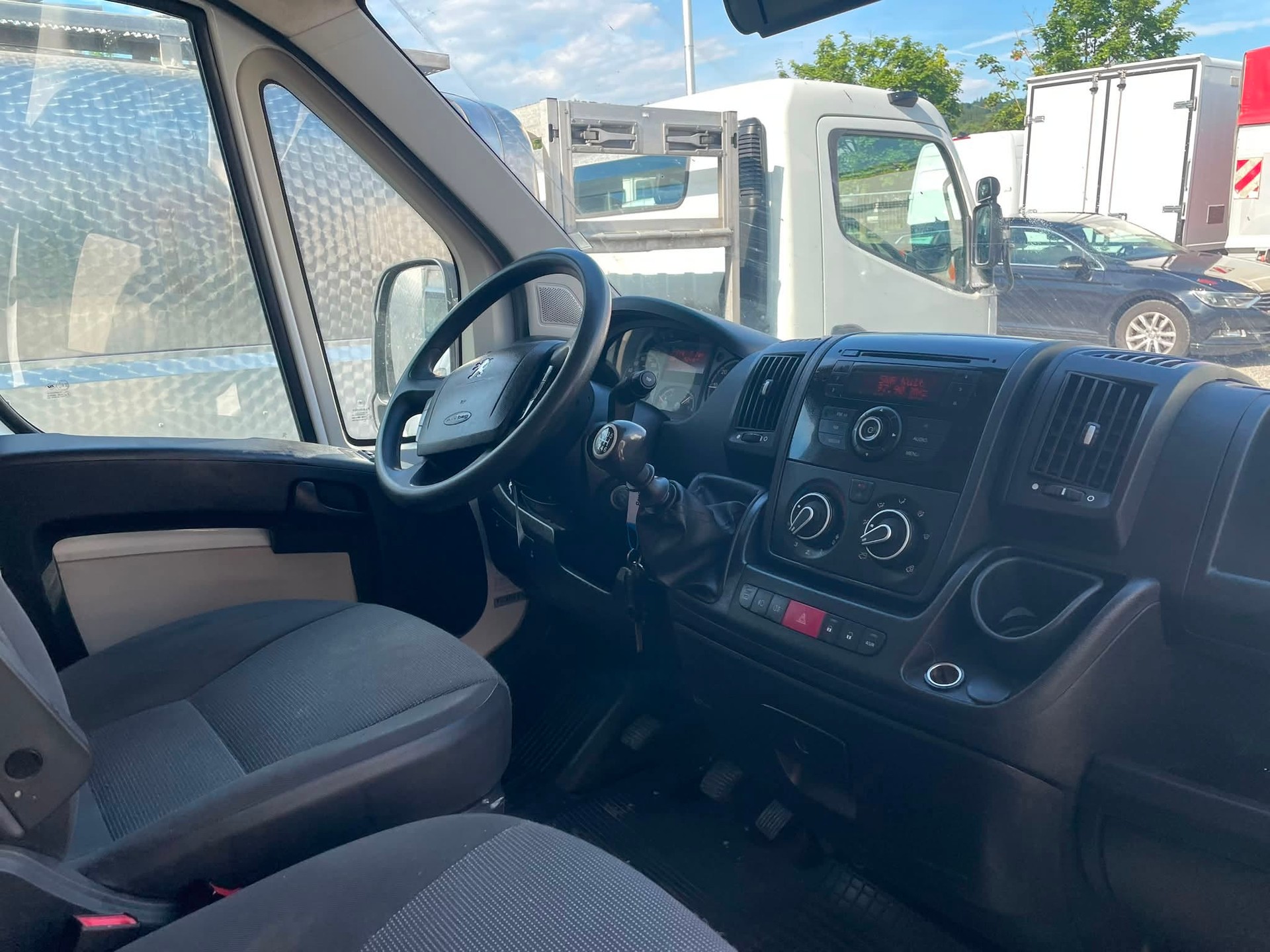 PEUGEOT Boxer 2.2 HDI 330 Kühlkastenwagen-image-12
