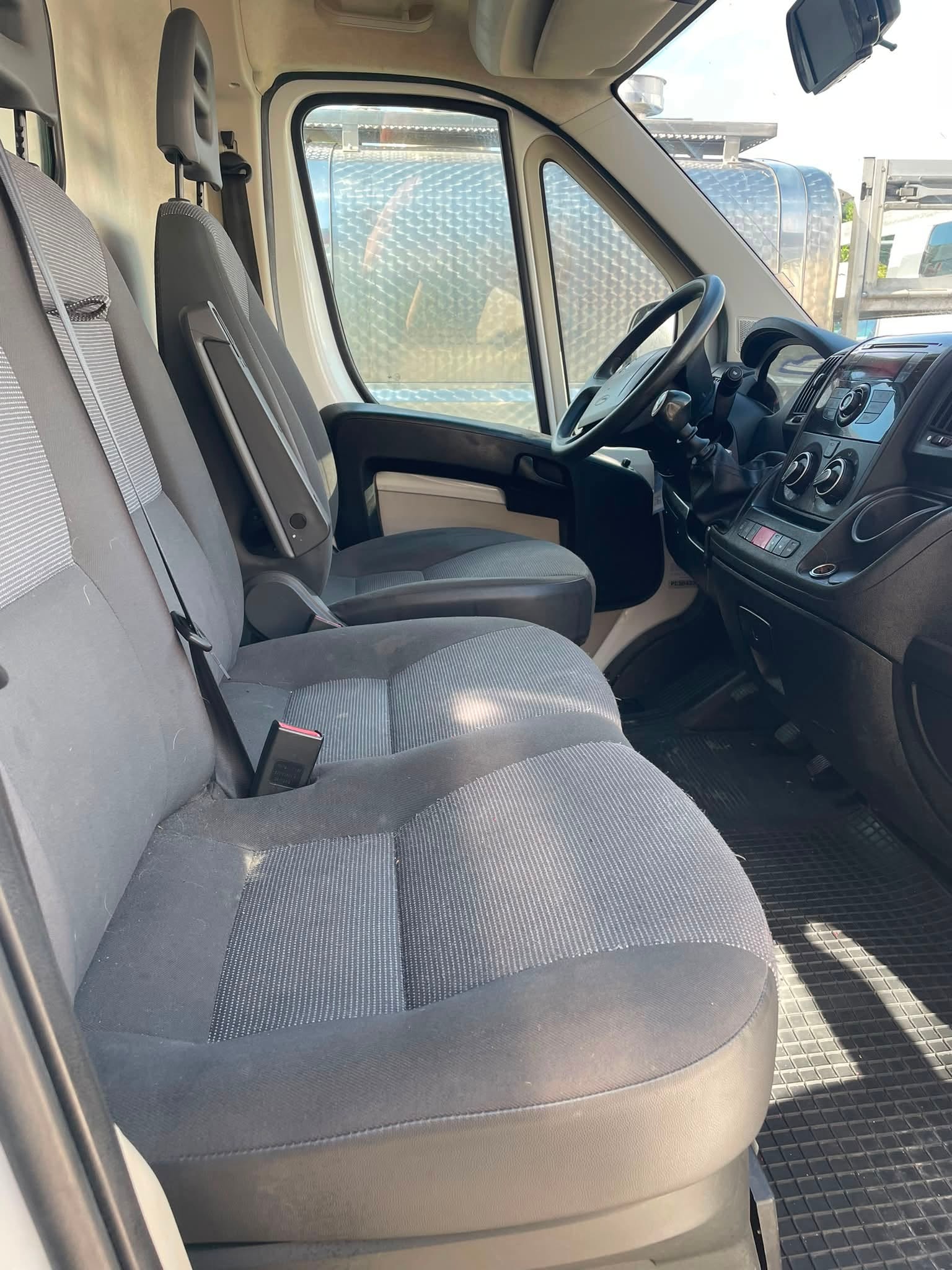 PEUGEOT Boxer 2.2 HDI 330 Kühlkastenwagen-image-14