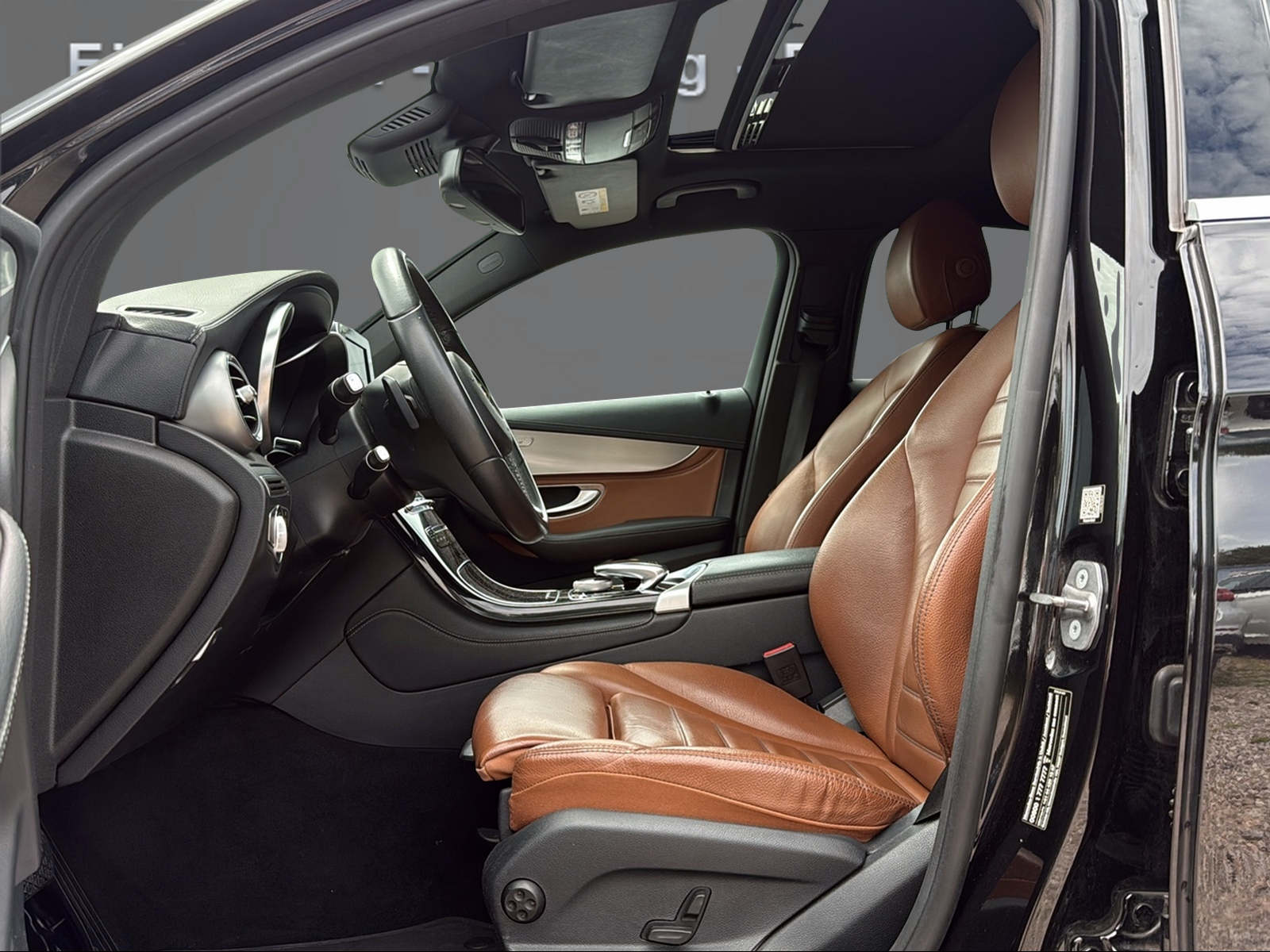 MERCEDES-BENZ GLC Coupé 250 AMG Line 4Matic 9G-Tronic-image-8