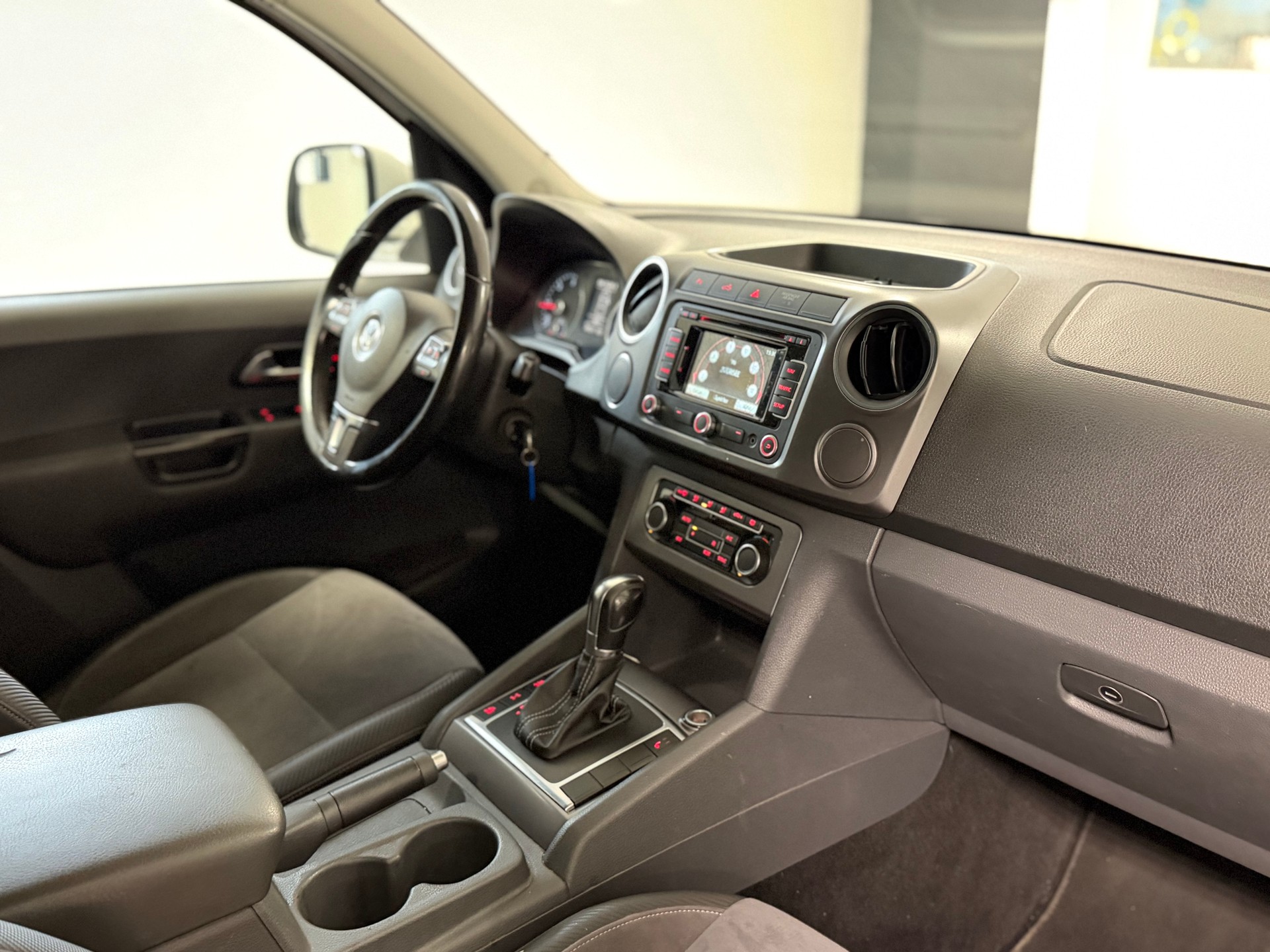 VW Amarok 2.0 BiTDI Highline 4Motion permanent A-image-22