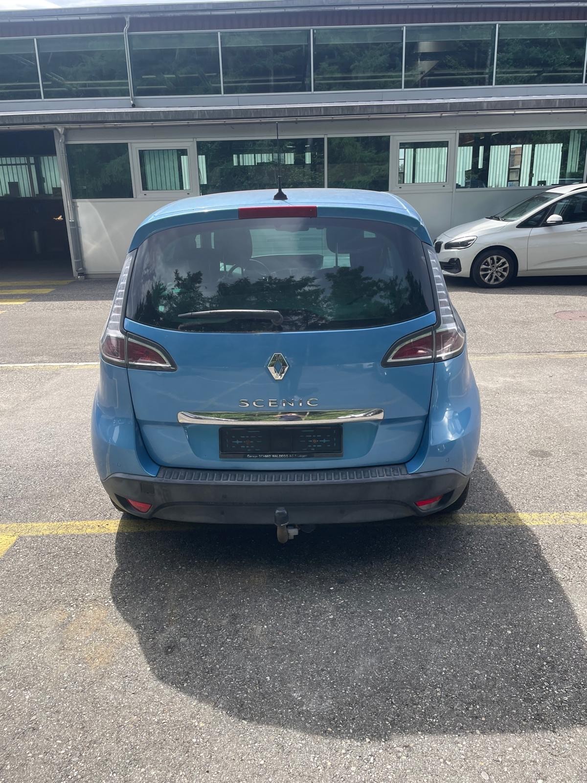 RENAULT Scénic 2.0 16V Dynamique X-Tronic CVT-image-5