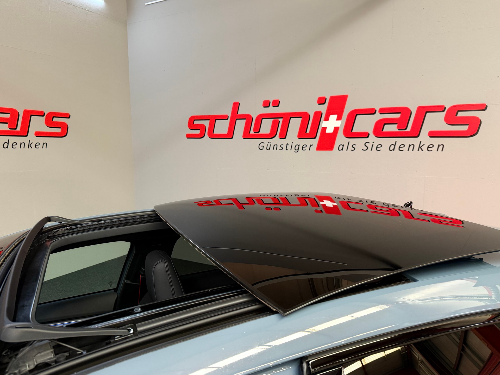 AUDI RS3 Sportback 2.5 TSI quattro S-tronic-image-11