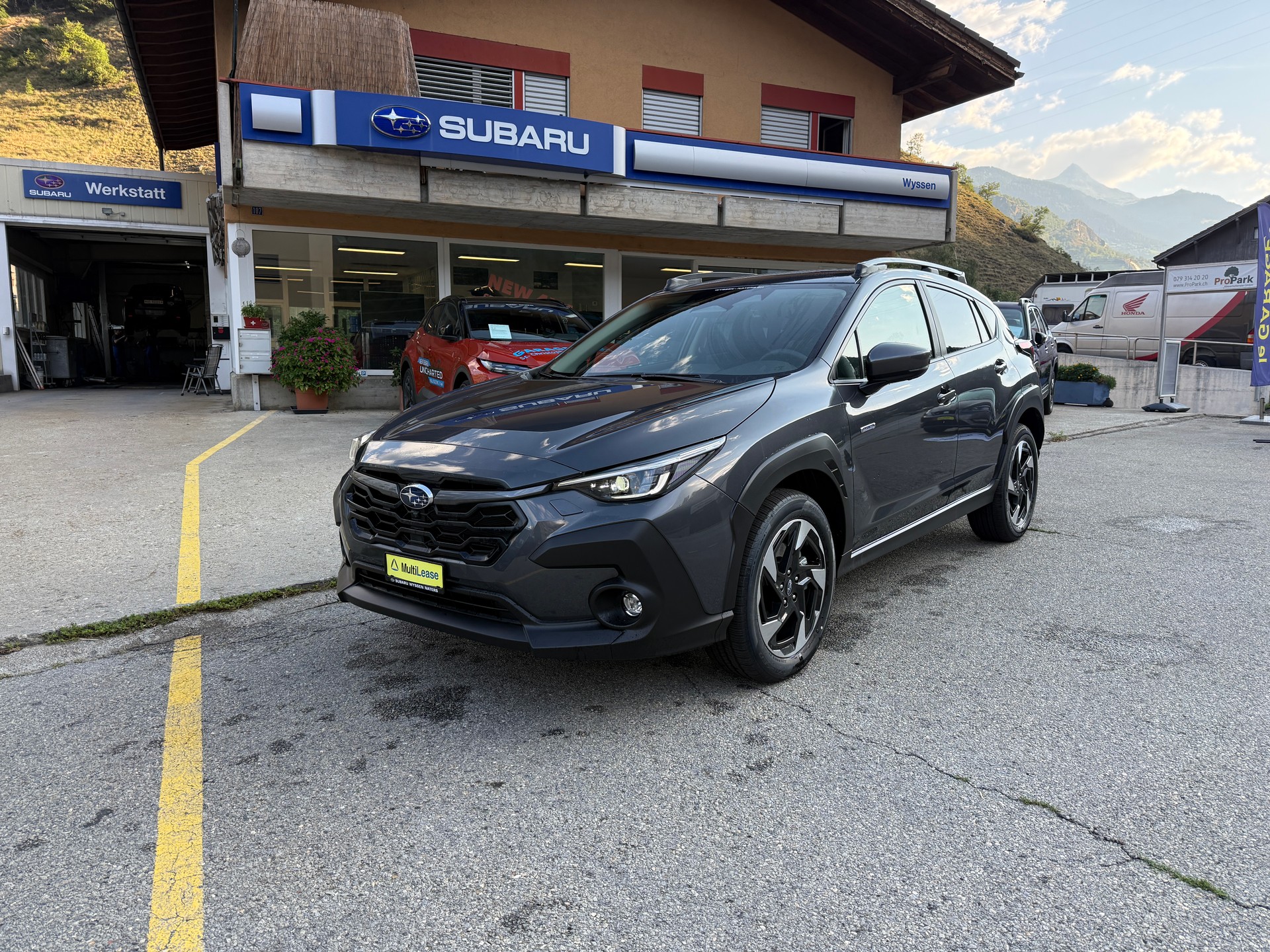 SUBARU Crosstrek 2.0i e-Boxer Swiss Plus-image-9