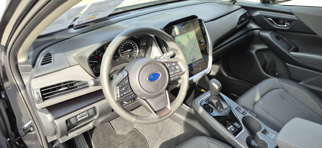 SUBARU Crosstrek 2.0i e-Boxer Swiss Plus-image-3