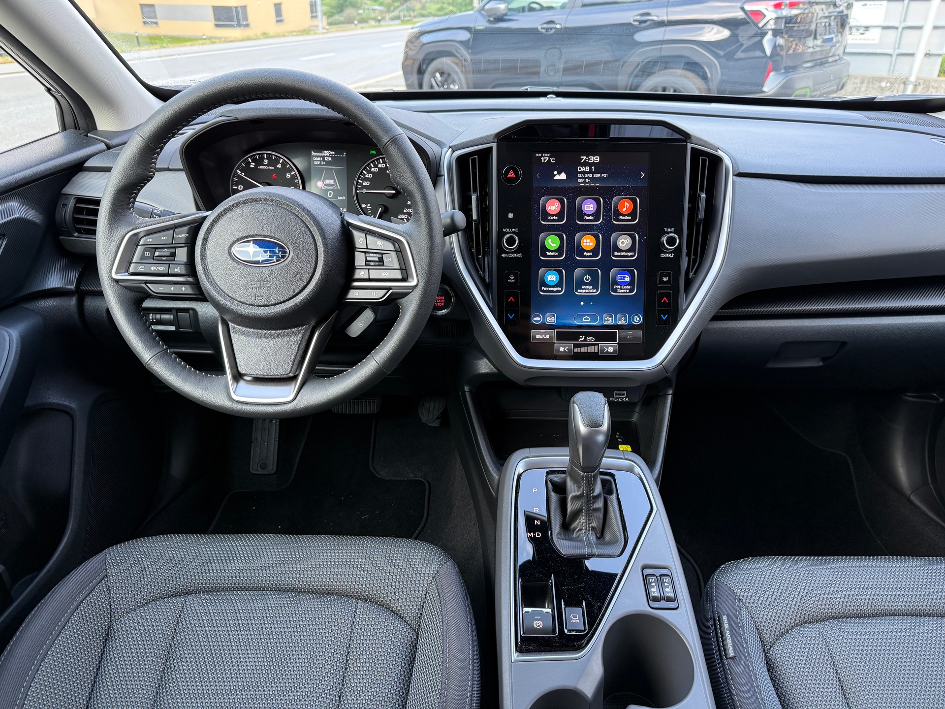 SUBARU Crosstrek 2.0i e-Boxer Swiss Plus-image-11