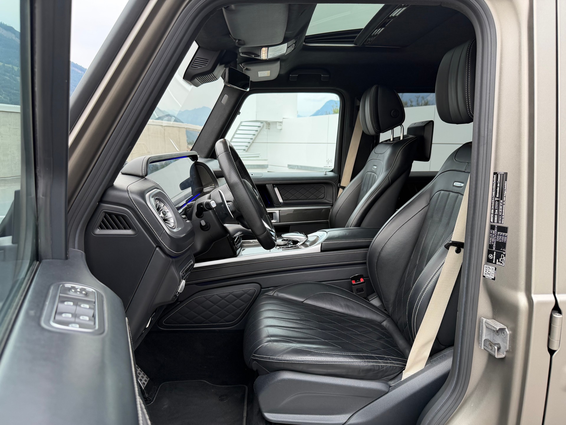 MERCEDES-BENZ G 63 AMG Speedshift Plus G-Tronic G-MANUFAKTUR-image-16