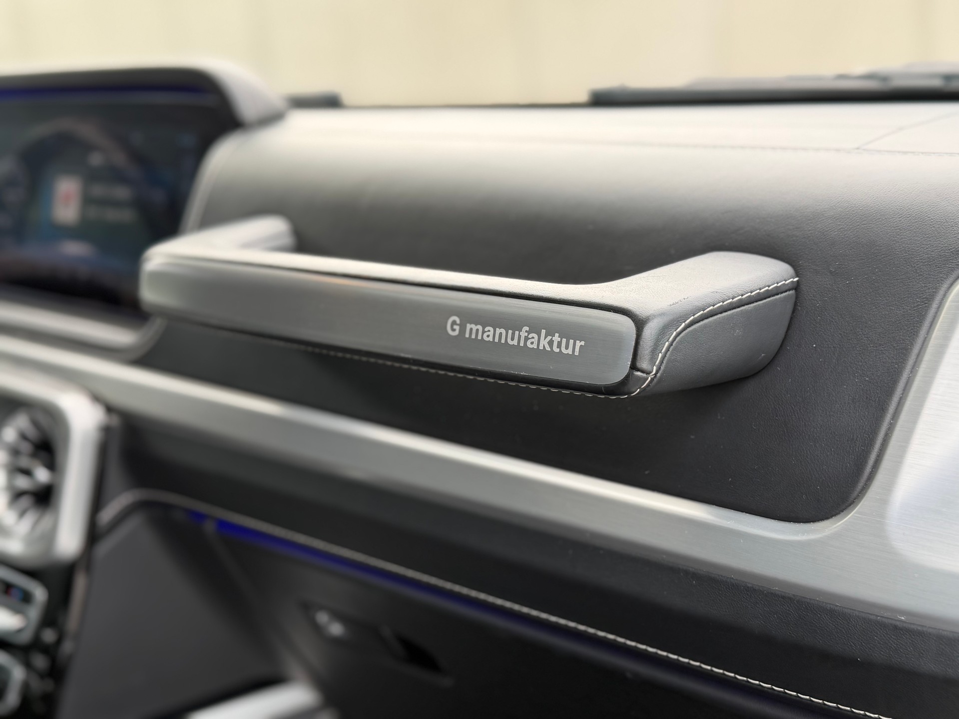 MERCEDES-BENZ G 63 AMG Speedshift Plus G-Tronic G-MANUFAKTUR-image-25