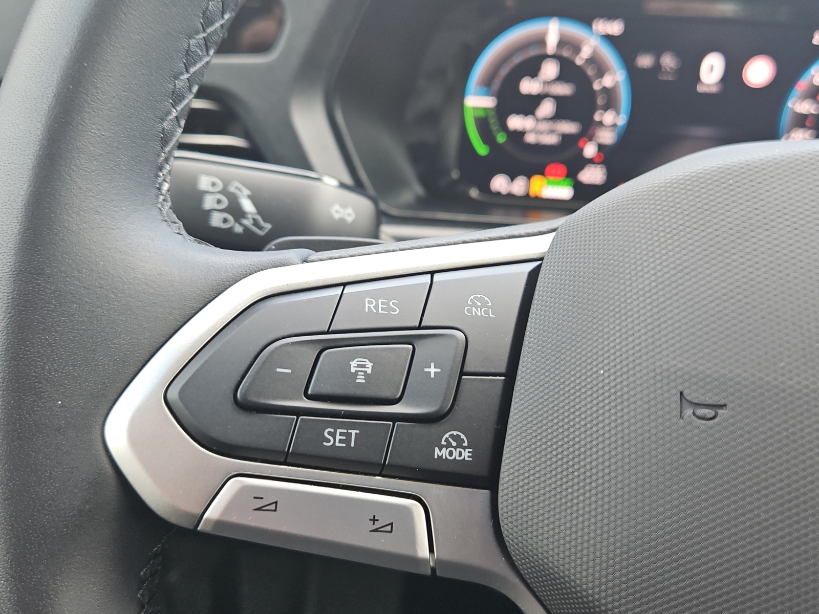 VW Caddy 1.5 TSI Plug in Hybrid Liberty DSG-image-24