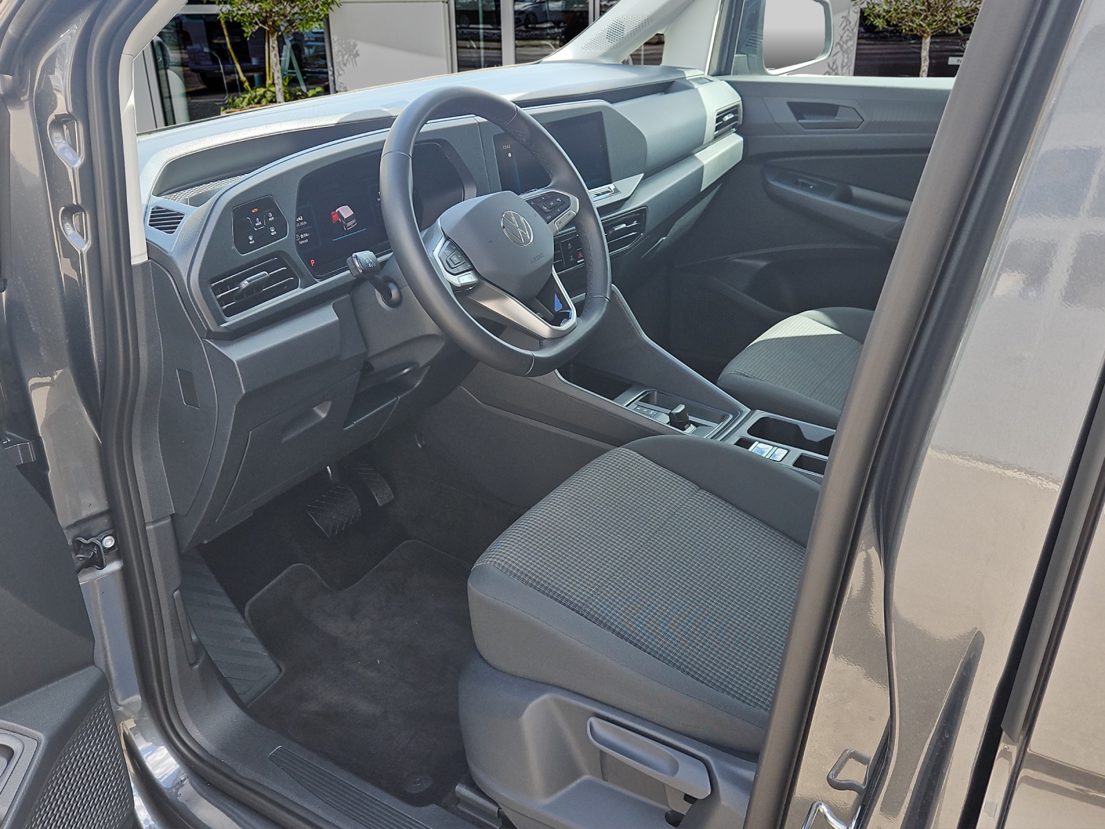 VW Caddy 1.5 TSI Plug in Hybrid Liberty DSG-image-10