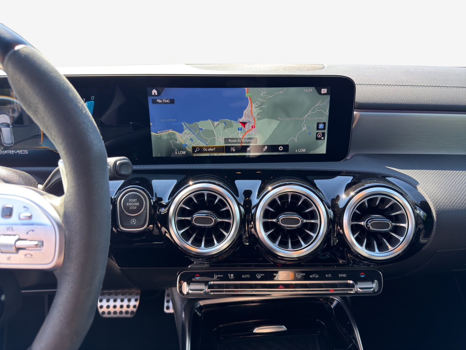 MERCEDES-BENZ CLA Shooting Brake 35 AMG 4Matic 7G-DCT-image-10