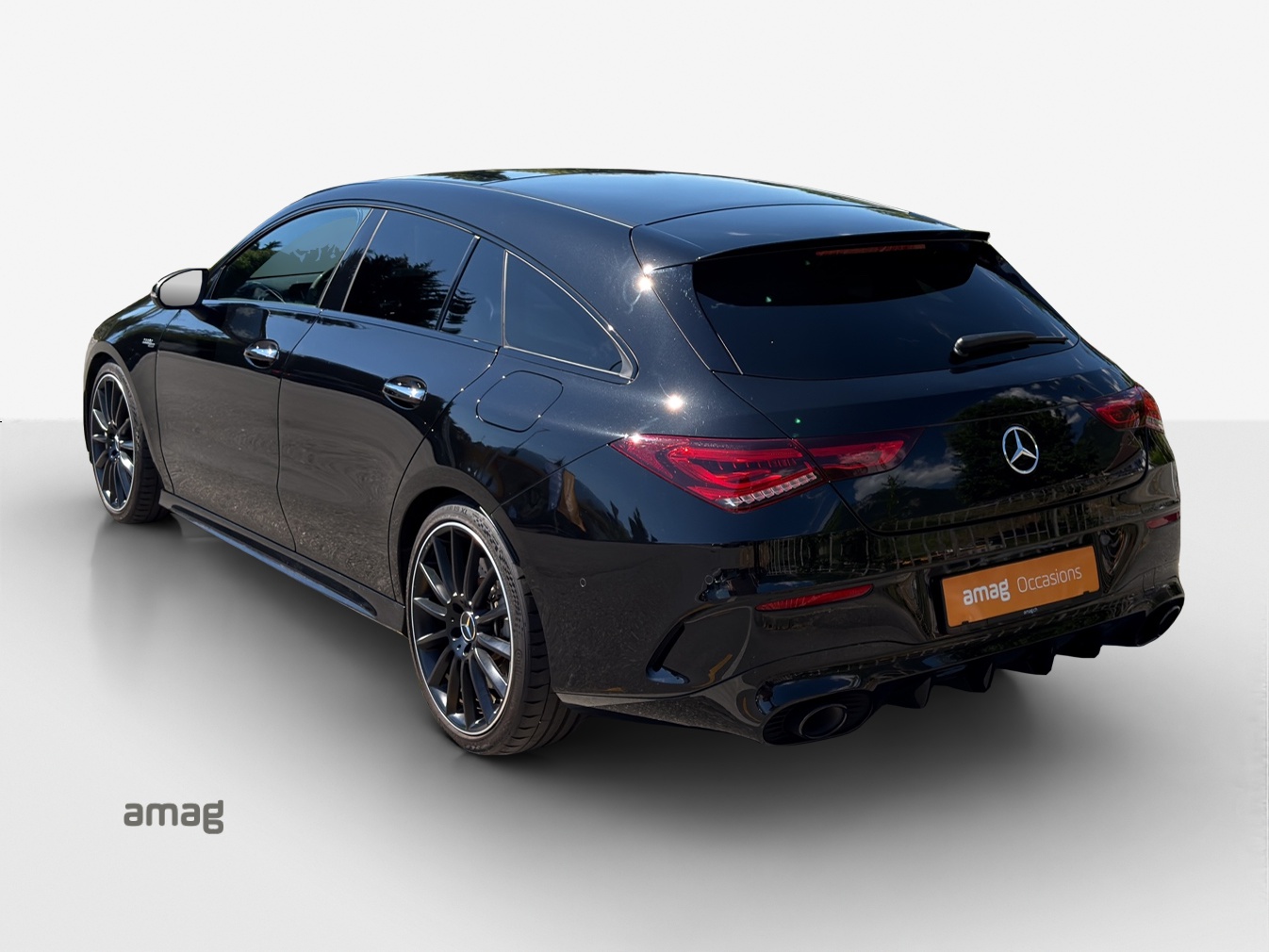 MERCEDES-BENZ CLA Shooting Brake 35 AMG 4Matic 7G-DCT-image-2