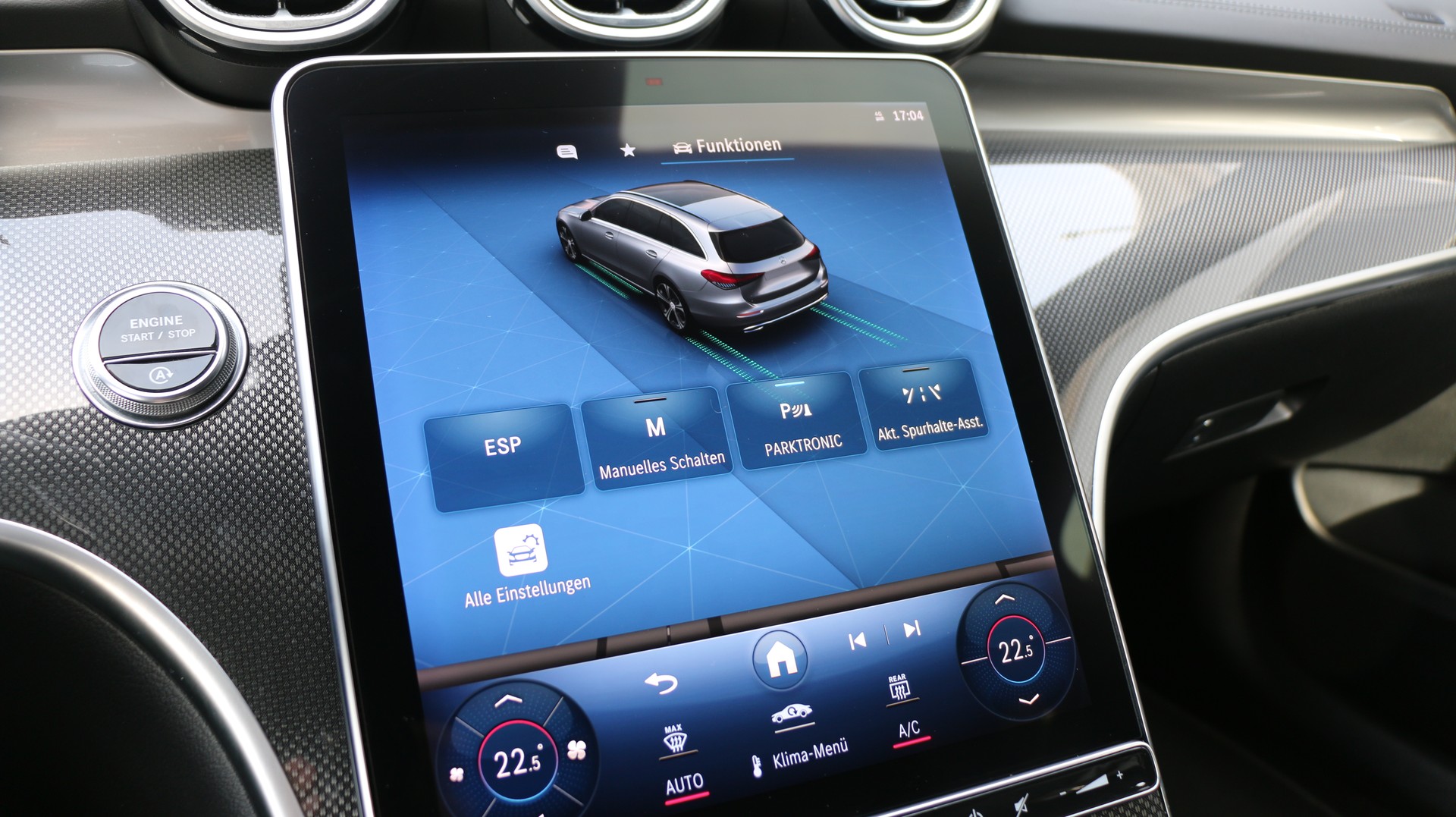 MERCEDES-BENZ C 220 d T AMG Line-image-14