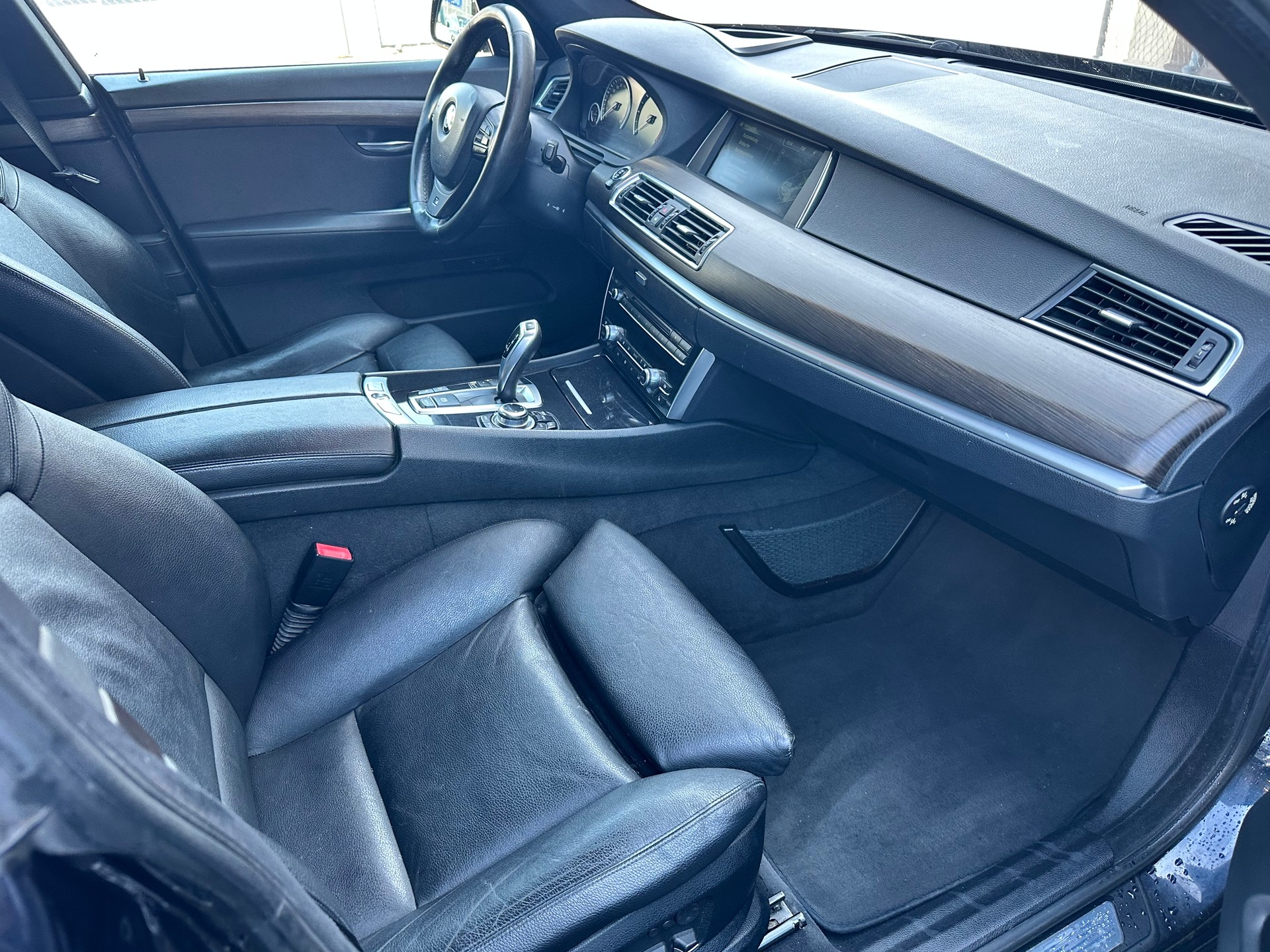 BMW 530d GT Steptronic-image-13