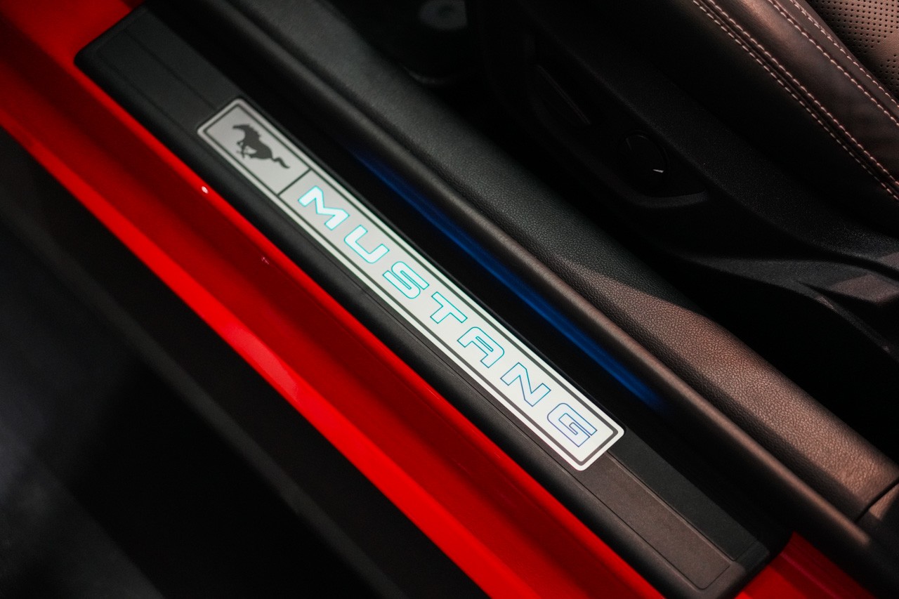 FORD Mustang Fastback 5.0 V8 GT Automat-image-28