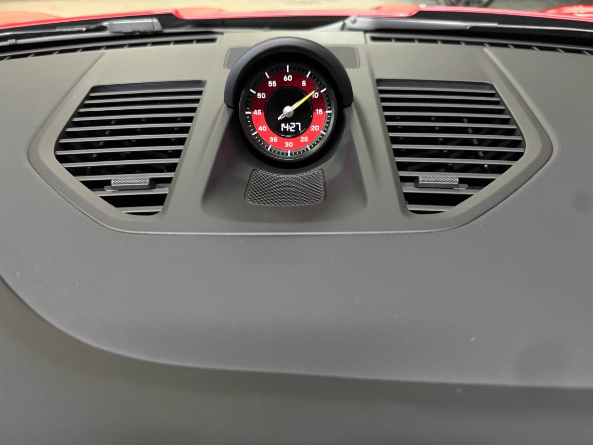 PORSCHE 911 GT3-image-24