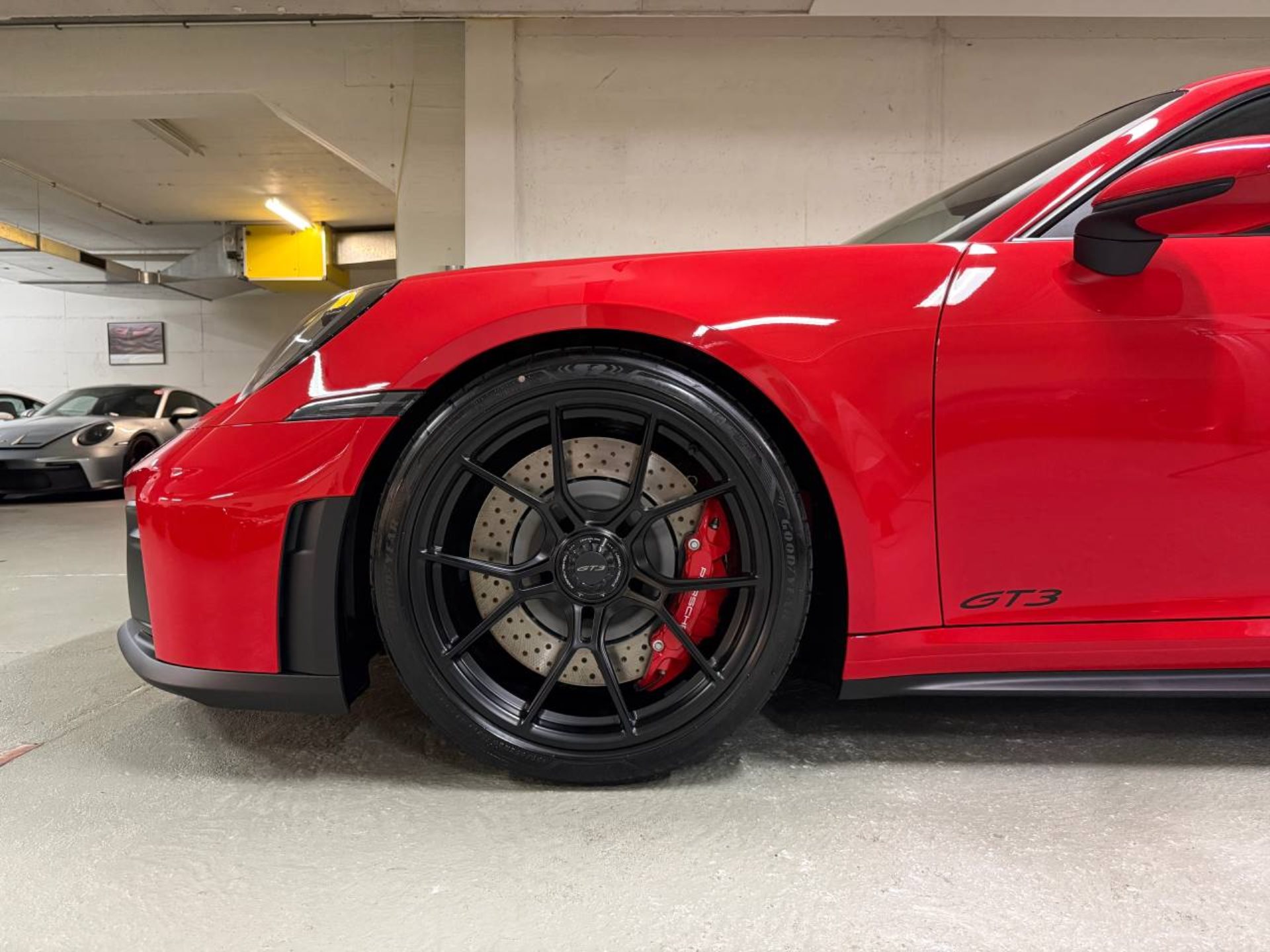 PORSCHE 911 GT3-image-9