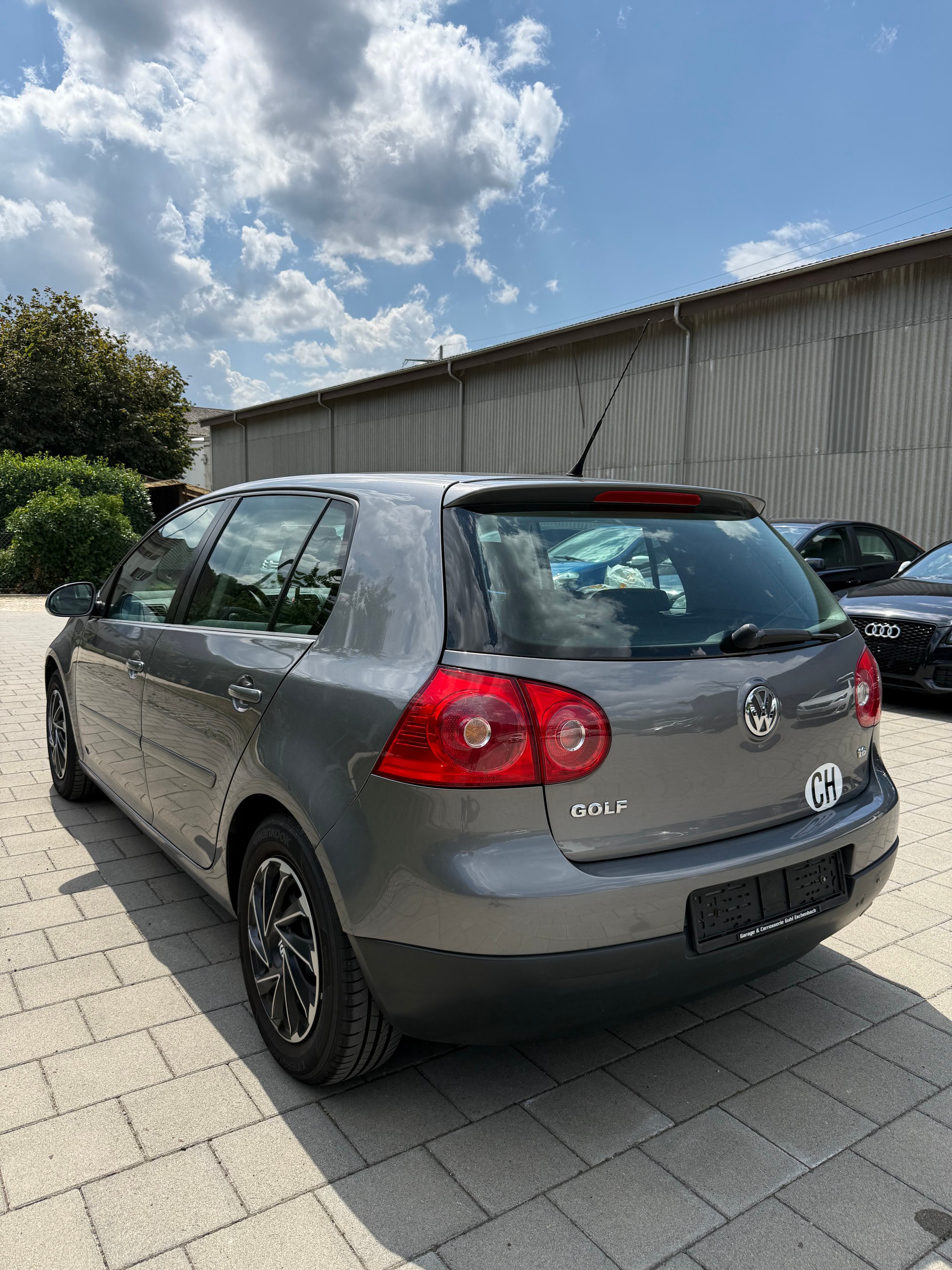 VW GOLF-image-4