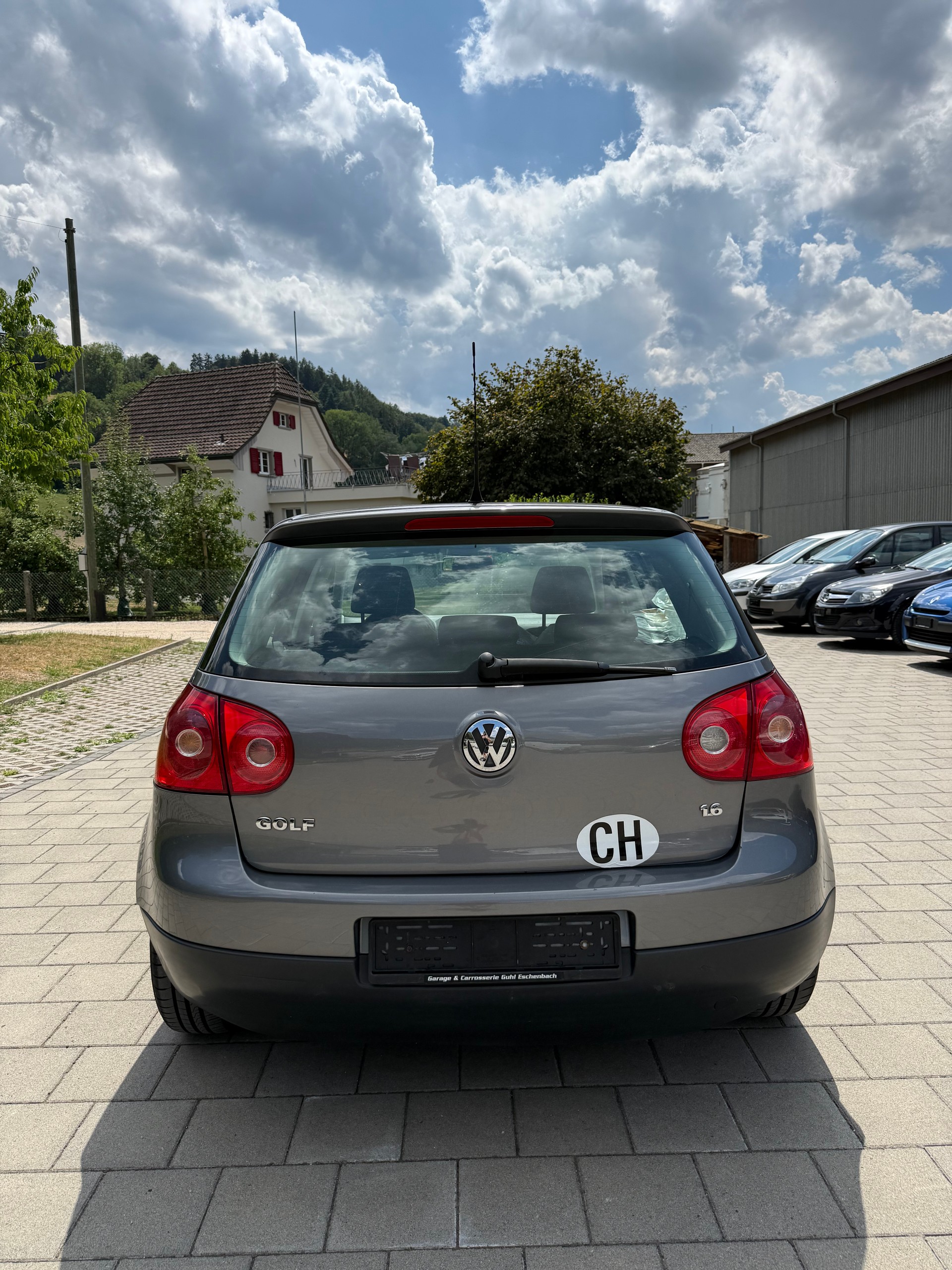 VW GOLF-image-5