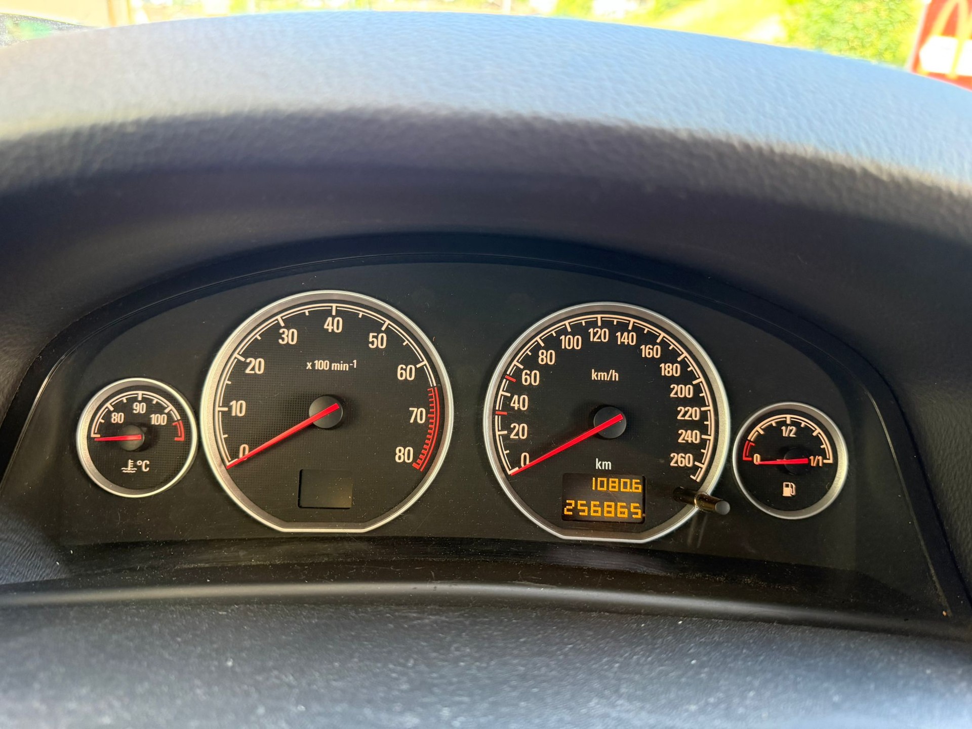 OPEL Vectra 2.2 Elegance-image-7