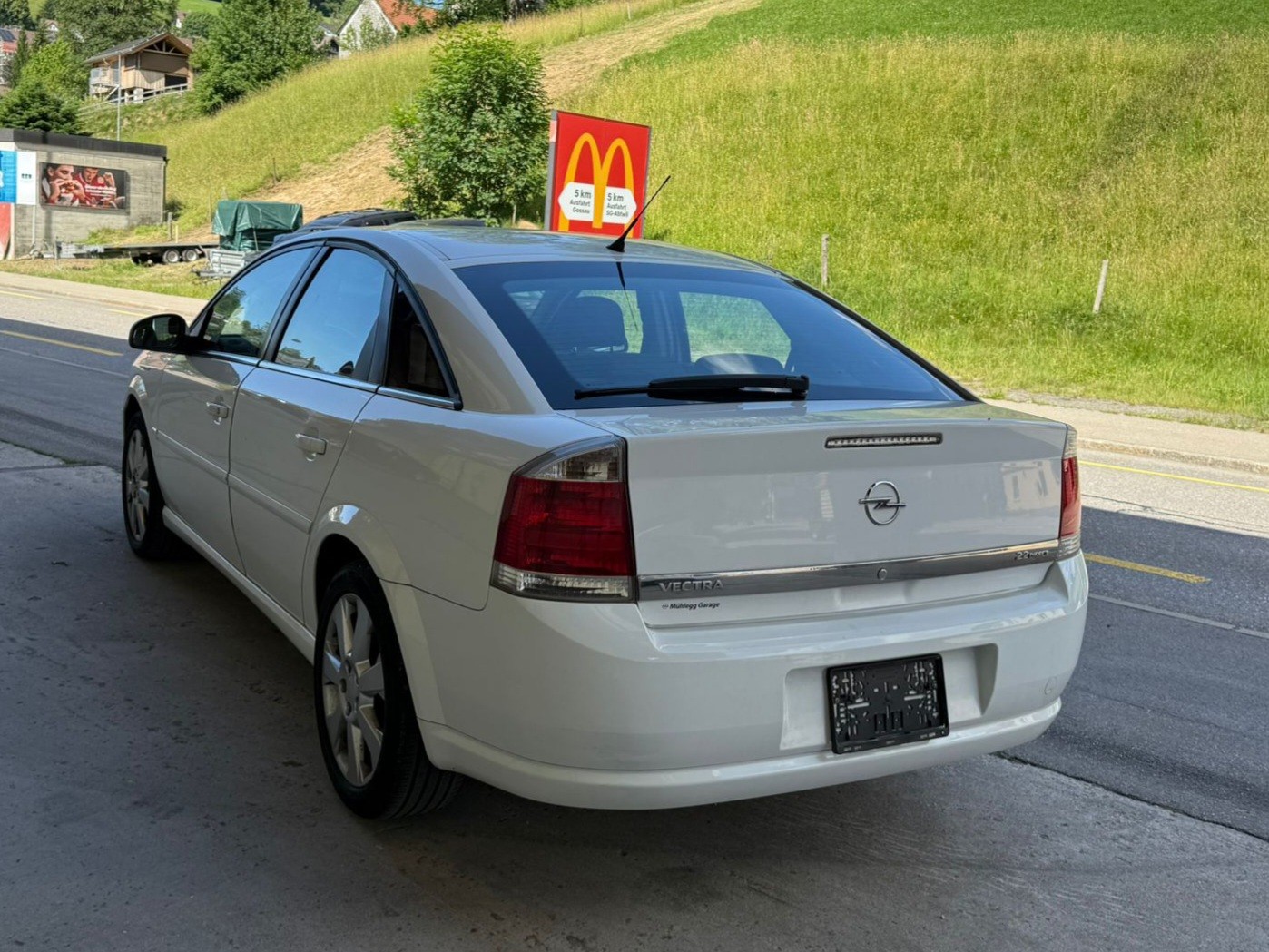 OPEL Vectra 2.2 Elegance