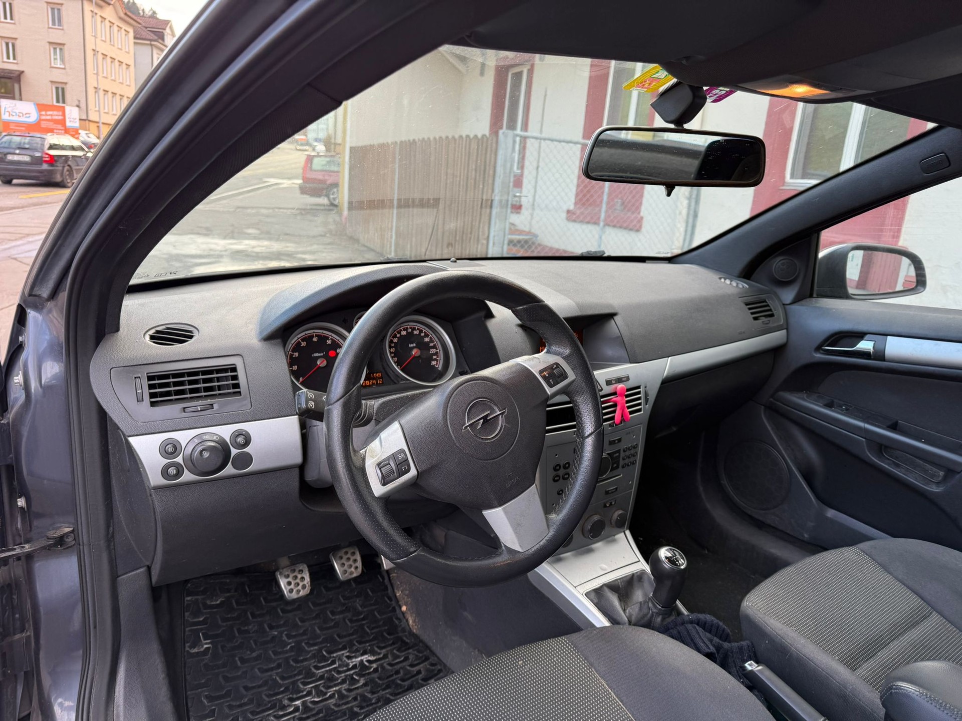 OPEL Vectra 2.2 Elegance-image-10