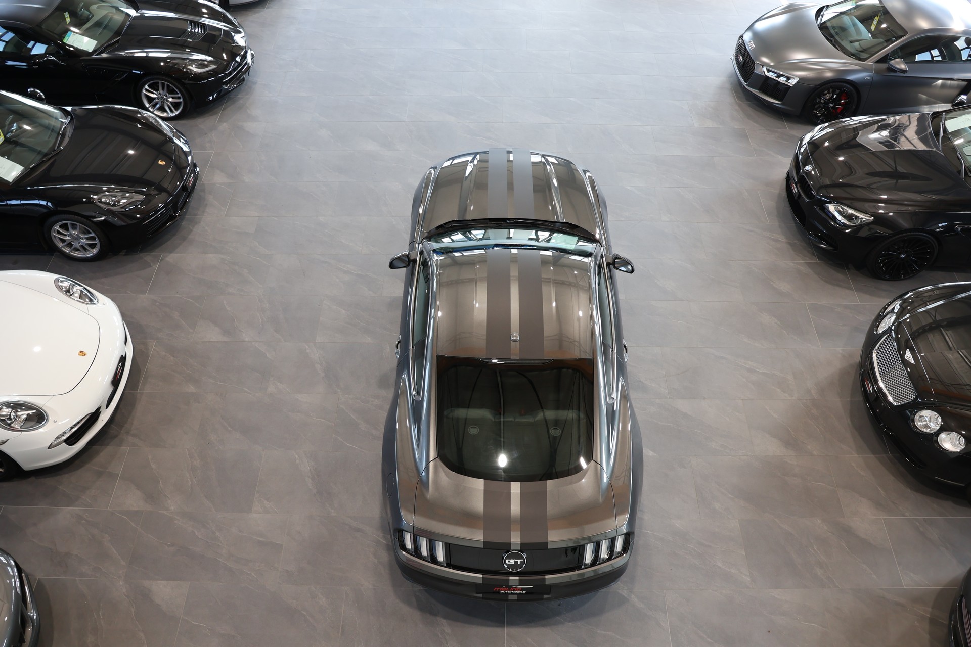 FORD Mustang Fastback 5.0 V8 GT Automat-image-7