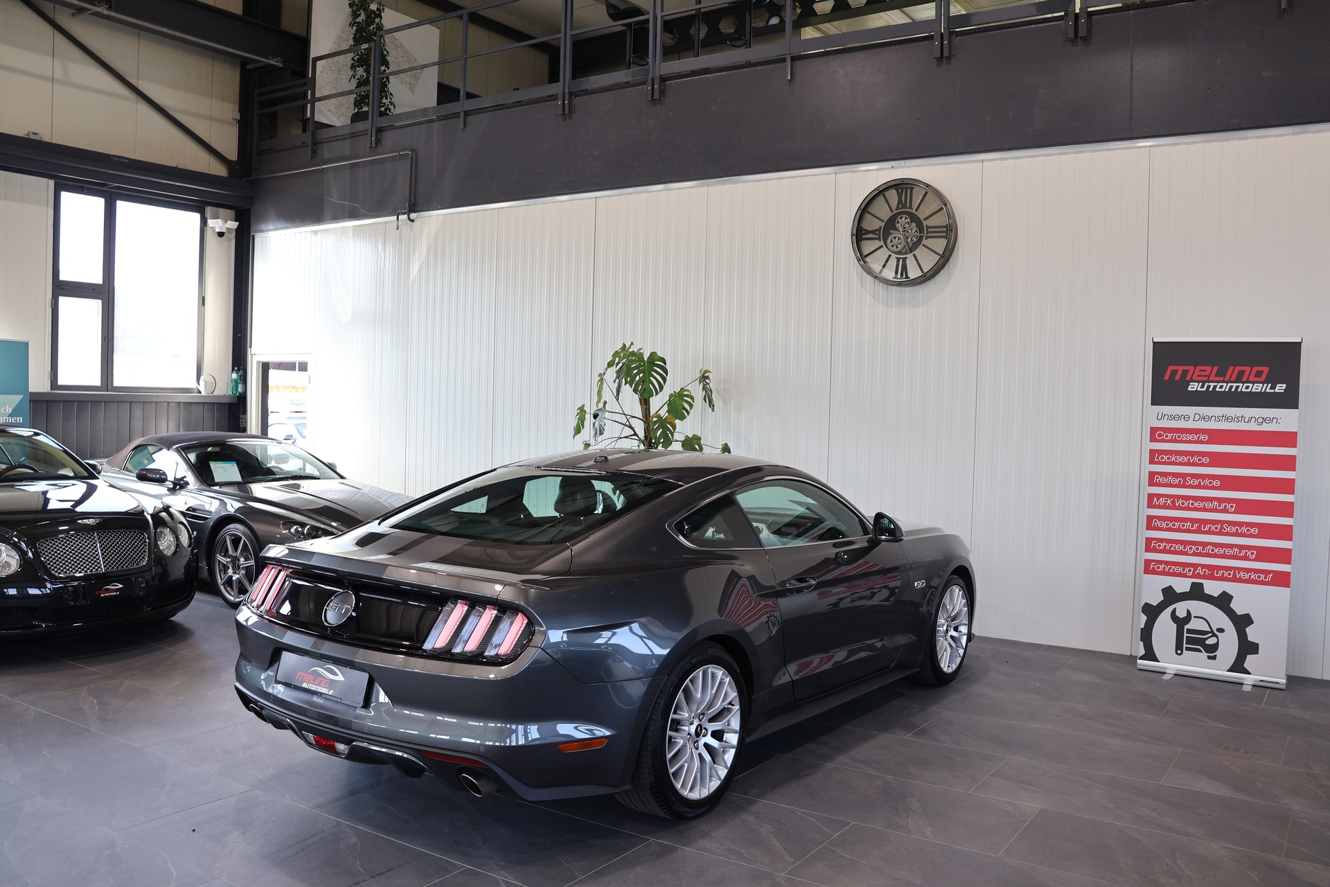 FORD Mustang Fastback 5.0 V8 GT Automat-image-9