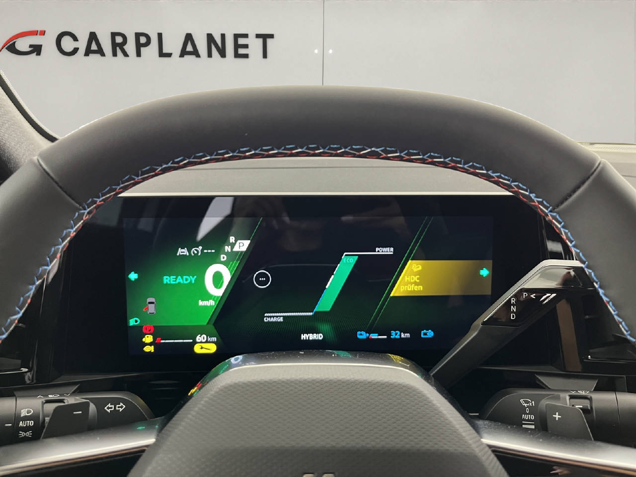 RENAULT Rafale 1.2 E-Tech Plug-in Atelier Alpine-image-10