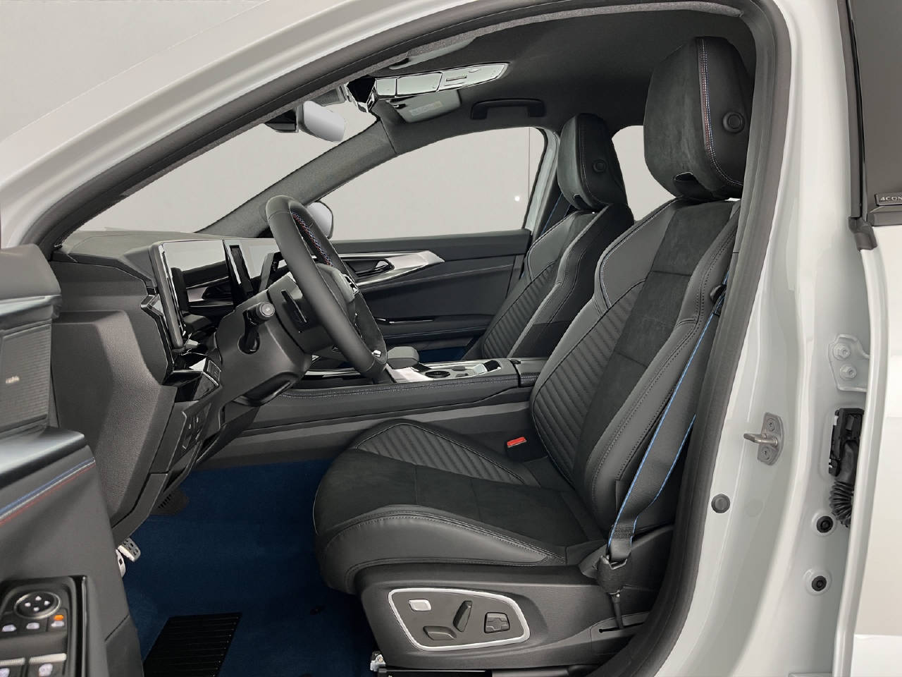 RENAULT Rafale 1.2 E-Tech Plug-in Atelier Alpine-image-7