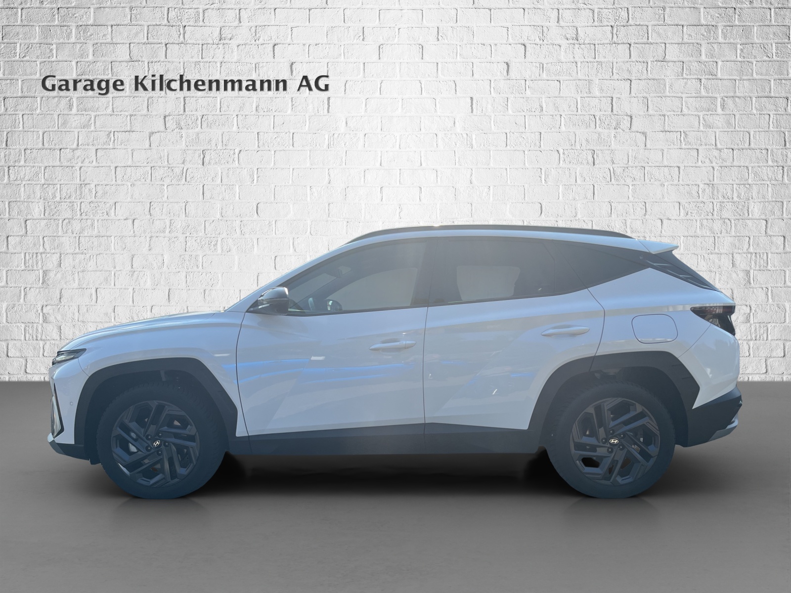 HYUNDAI Tucson 1.6 TGDI PHEV 20th Anniversary 4WD-image-1