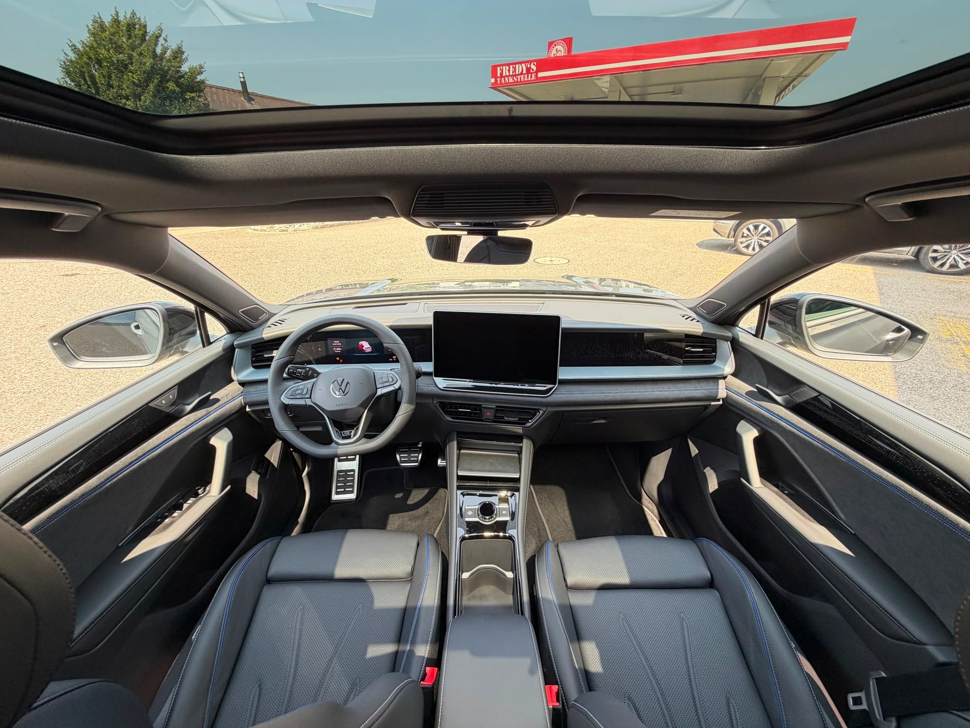 VW Tayron 2.0 TSI R-Line Plus DSG 4Motion-image-20