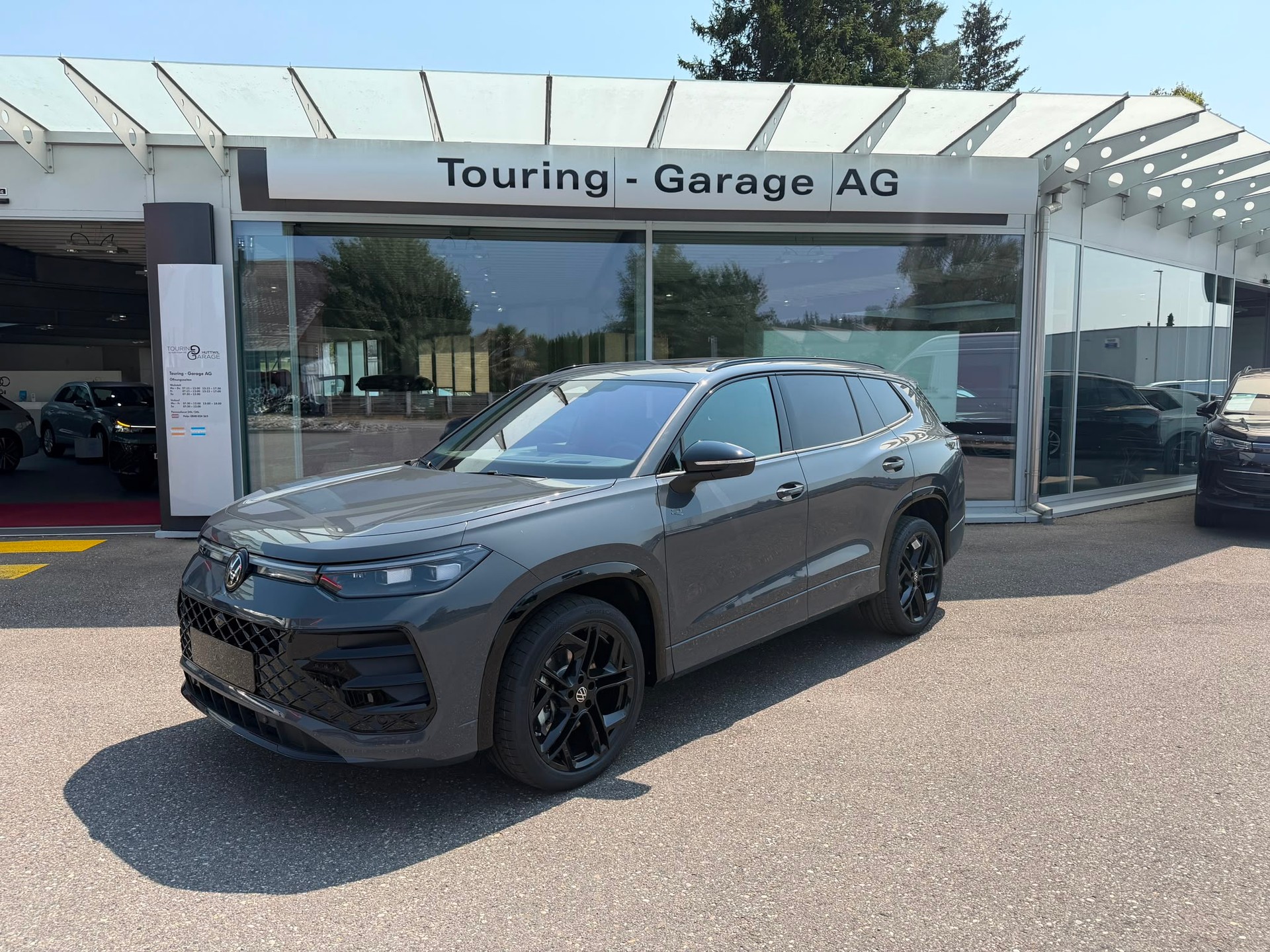 VW Tayron 2.0 TSI R-Line Plus DSG 4Motion-image-0