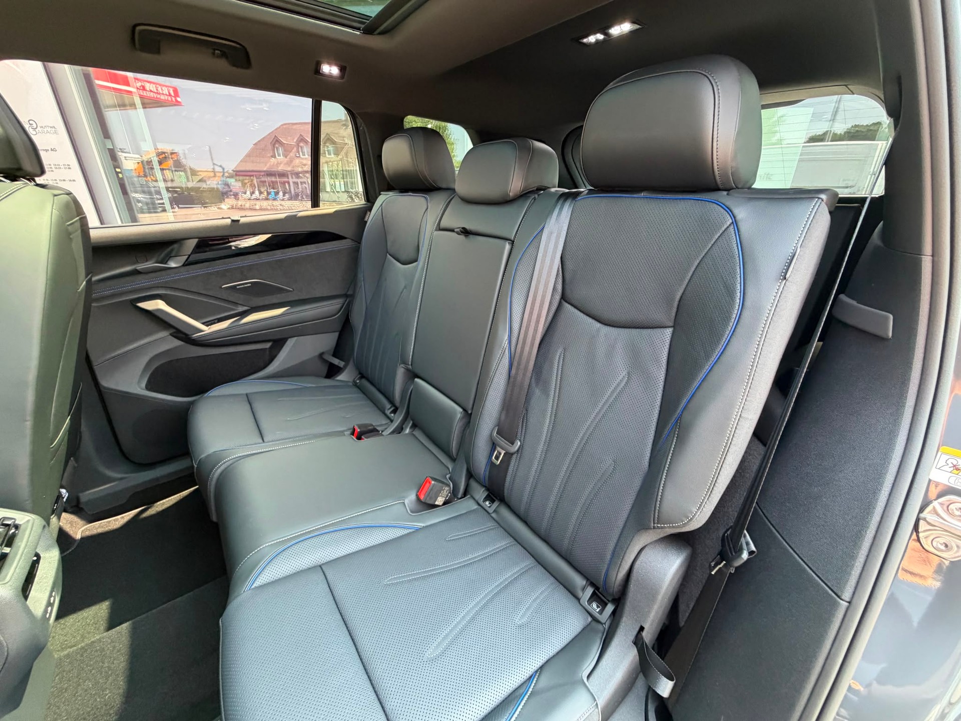 VW Tayron 2.0 TSI R-Line Plus DSG 4Motion-image-22