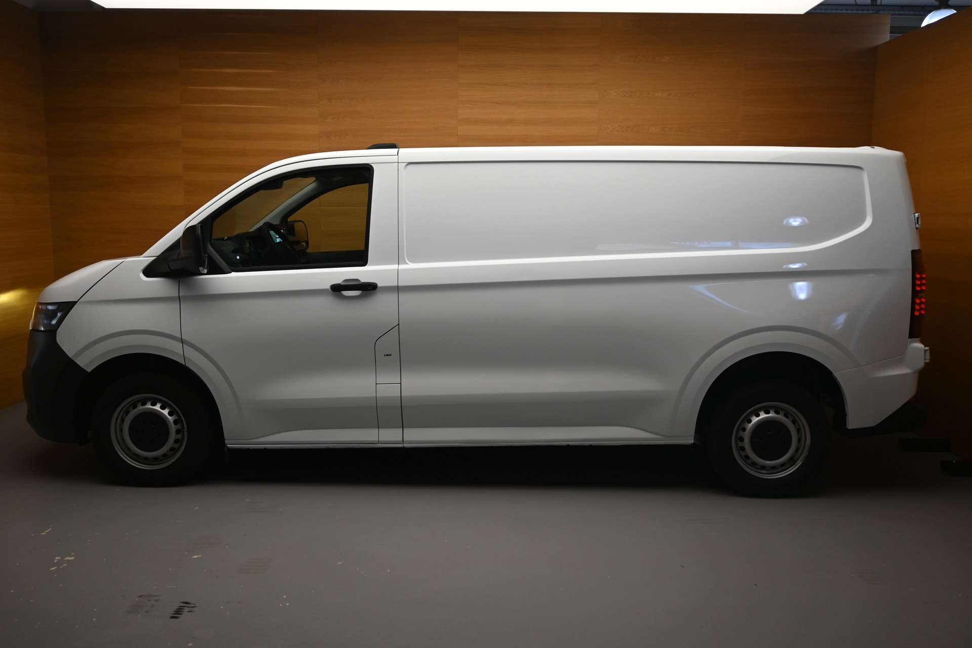 VW Transporter Kaw. 3500 2.0 TDI 150-showroom-element-2