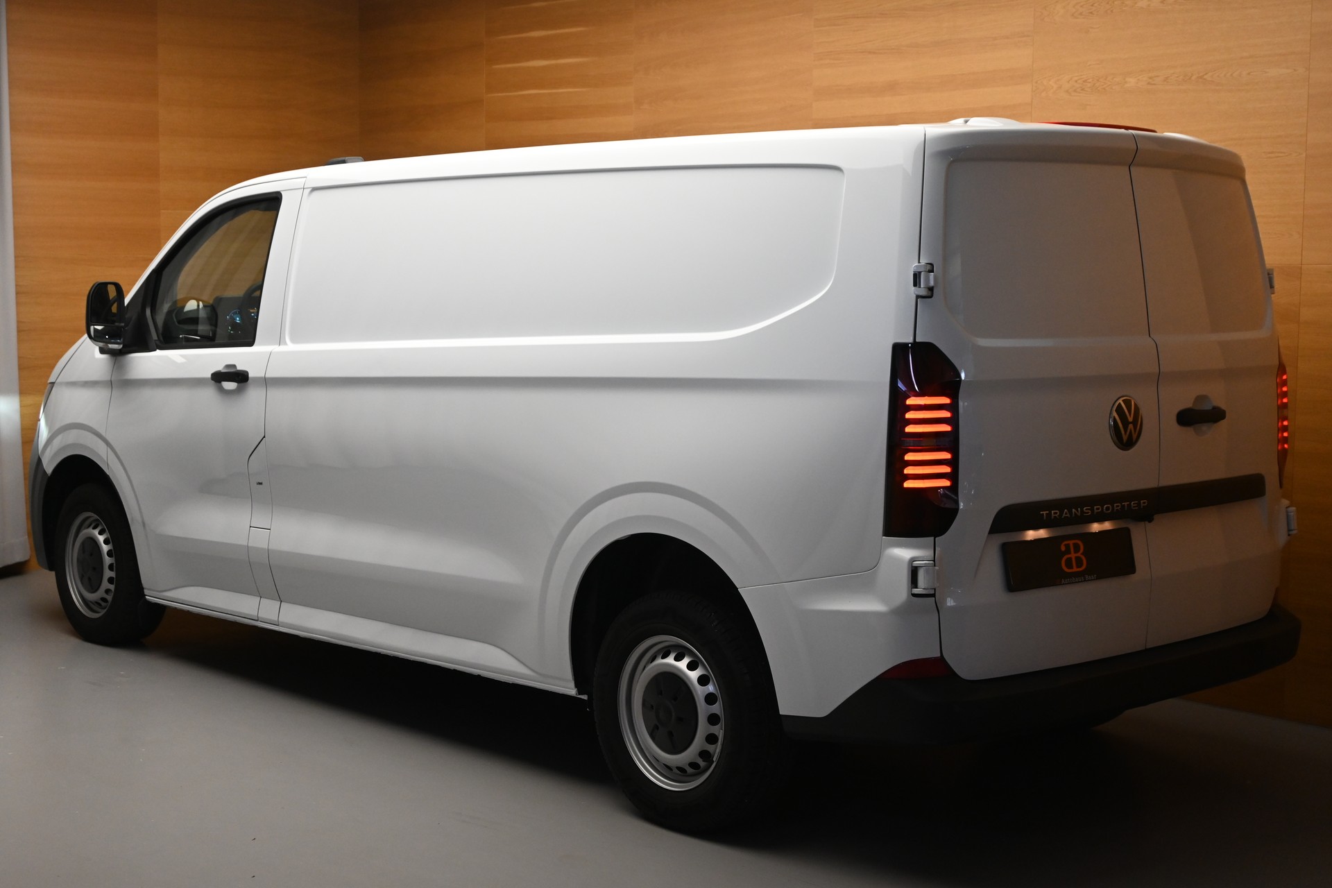 VW Transporter Kaw. 3500 2.0 TDI 150-showroom-element-3