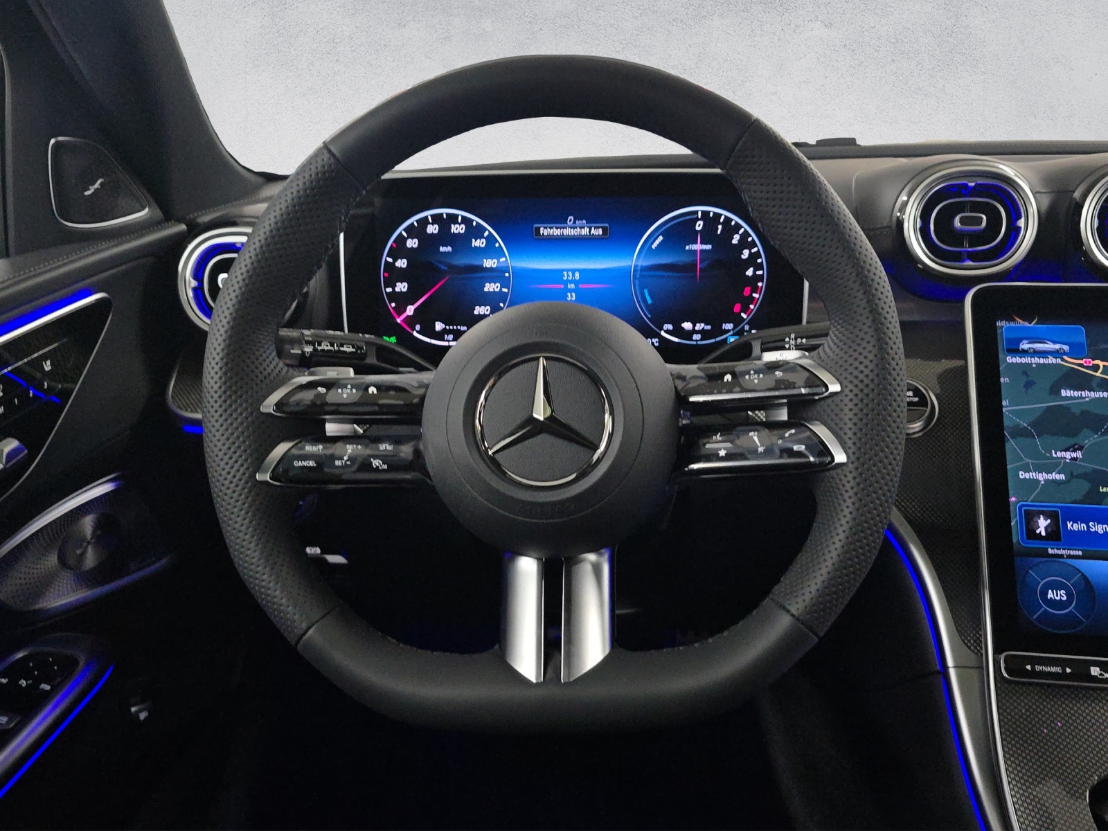 MERCEDES-BENZ C 300 de AMG Line 4Matic T-Modell-image-11