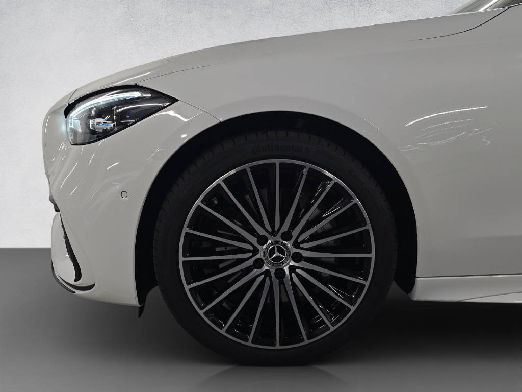 MERCEDES-BENZ C 300 de AMG Line 4Matic T-Modell-image-5